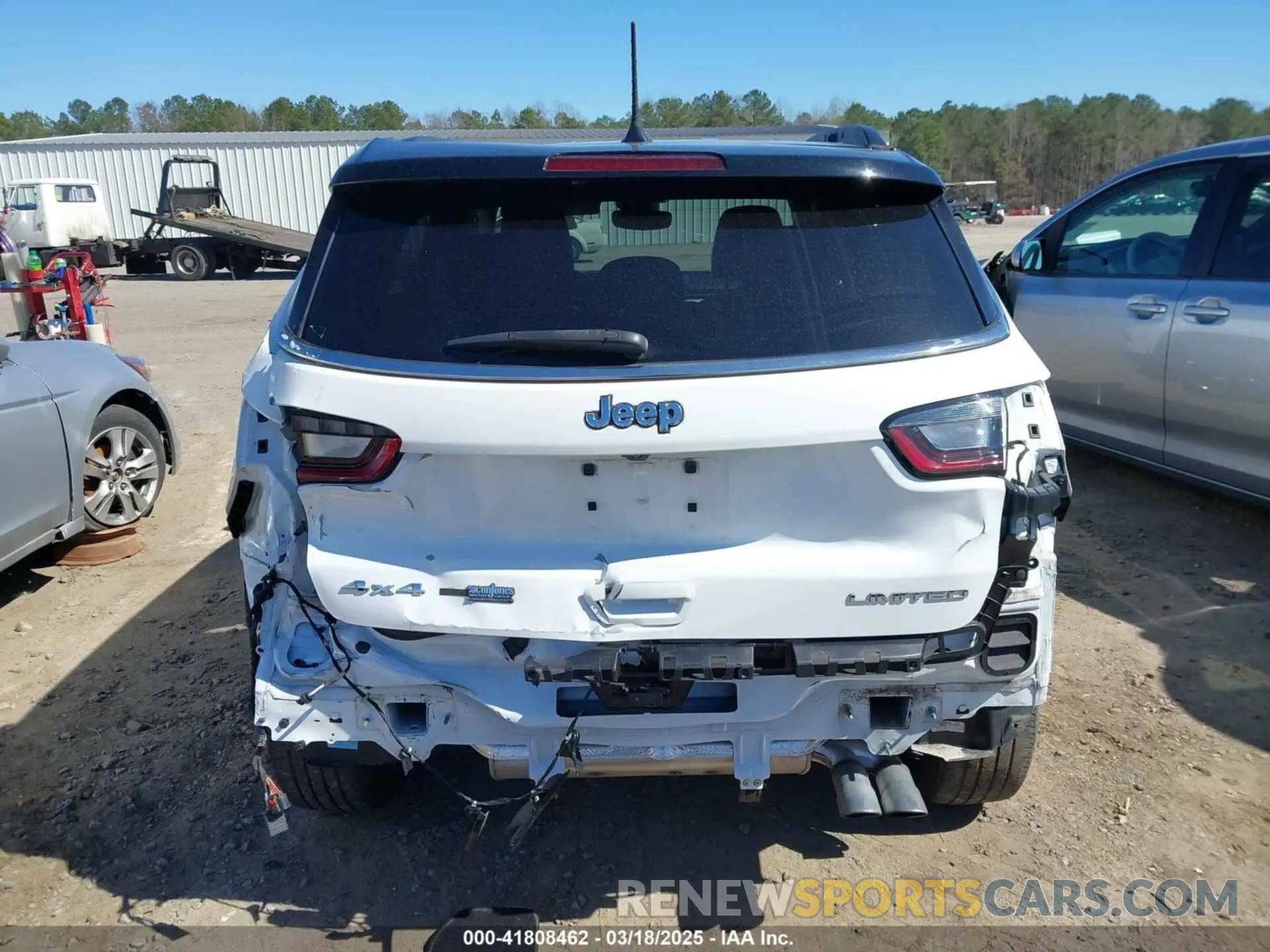 17 fotografías del automóvil dañado 3C4NJDCB1NT149826 JEEP COMPASS 2022