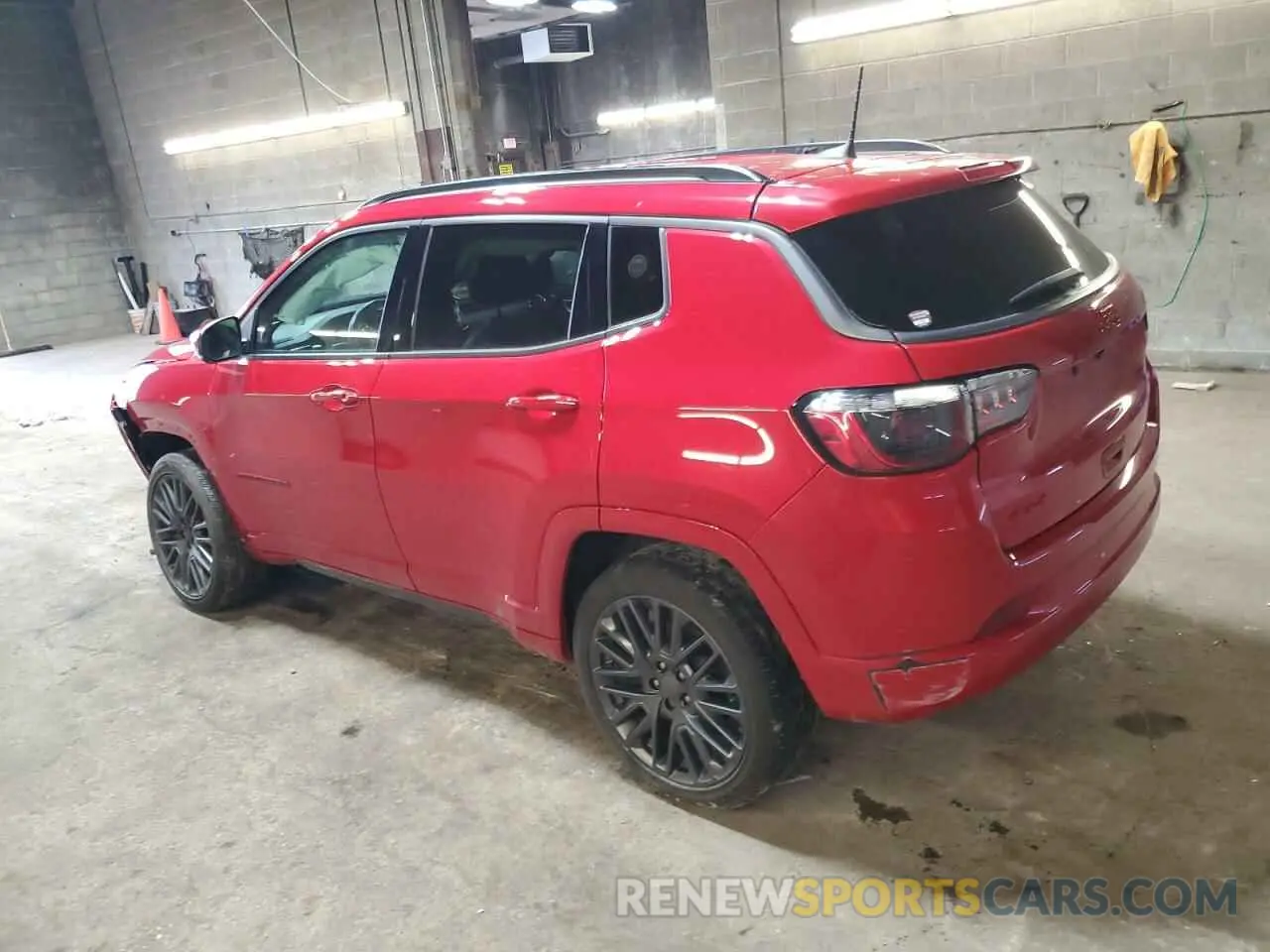 2 fotografías del automóvil dañado 3C4NJDCB2NT167333 JEEP COMPASS 2022
