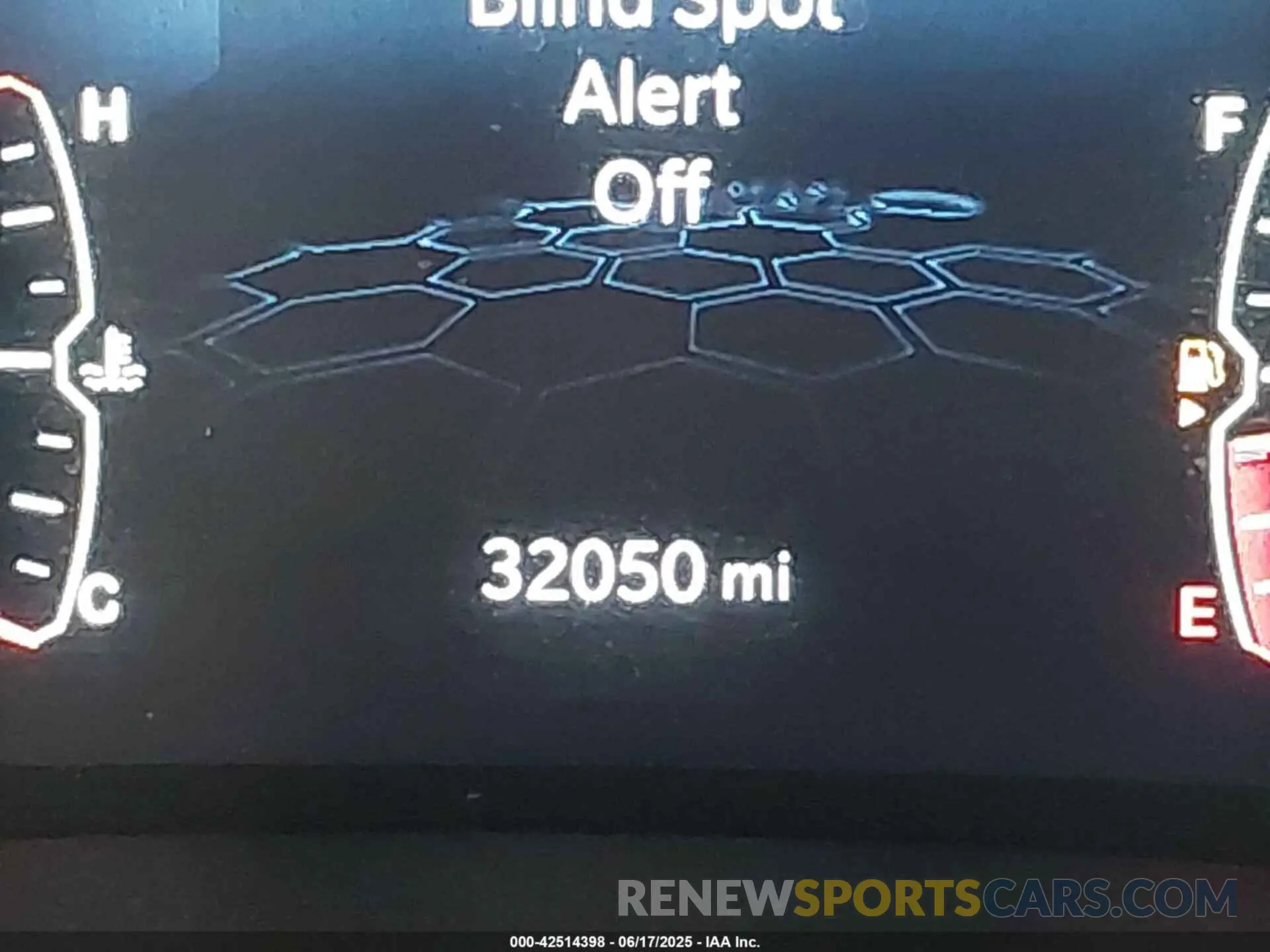 15 fotografías del automóvil dañado 3C4NJDCB4NT171609 JEEP COMPASS 2022