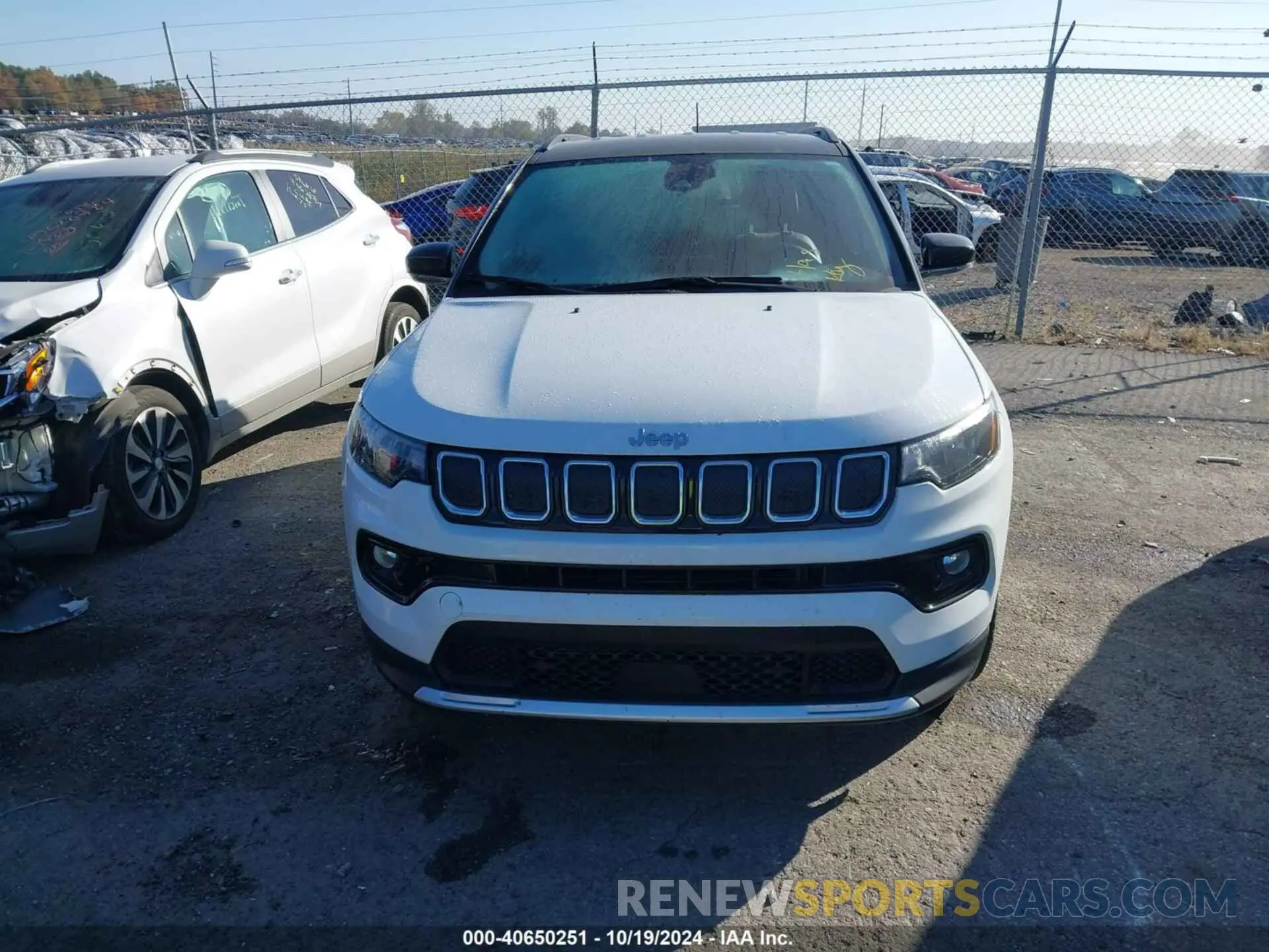 12 fotografías del automóvil dañado 3C4NJDCB5NT141390 JEEP COMPASS 2022