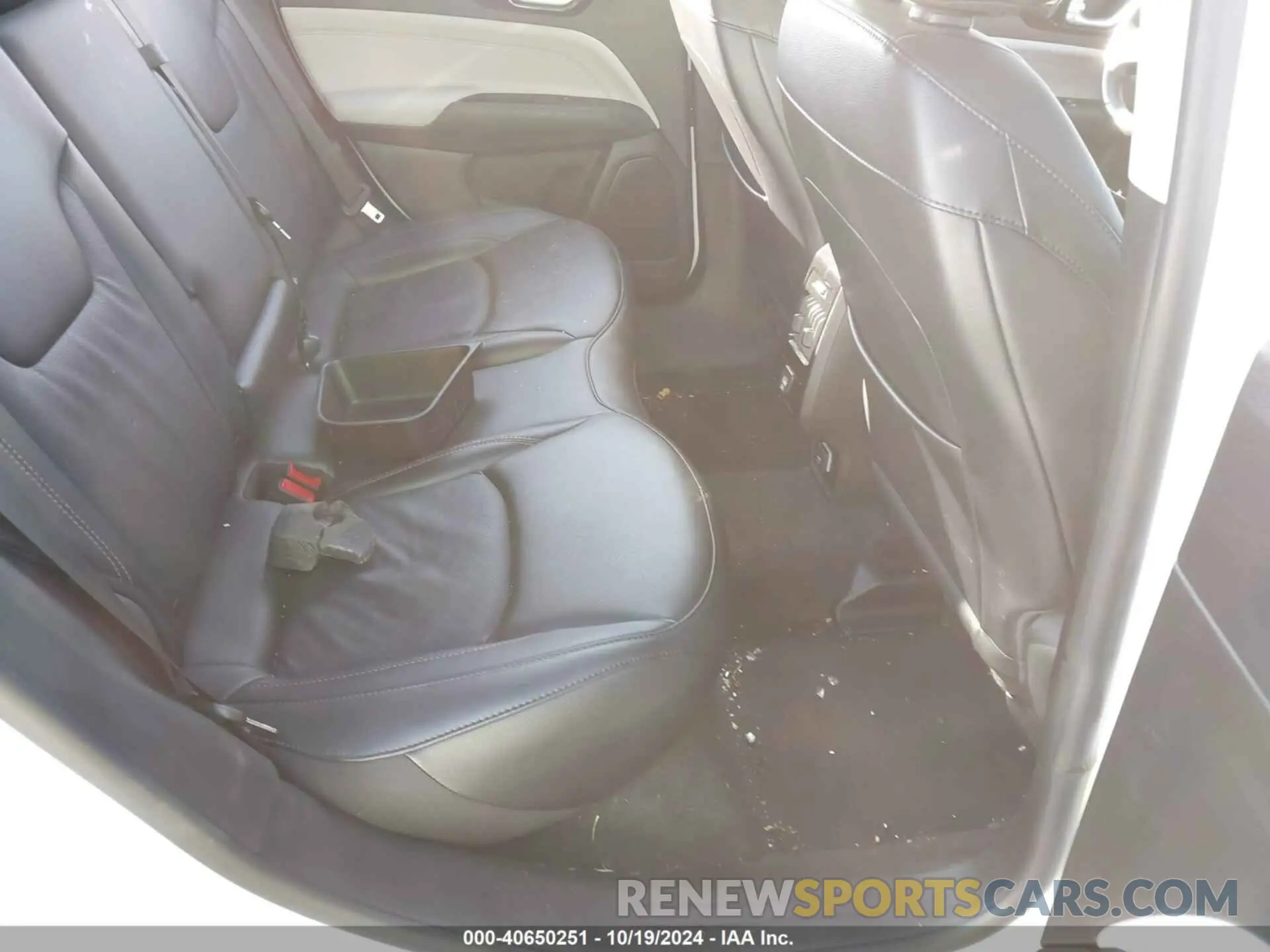 8 fotografías del automóvil dañado 3C4NJDCB5NT141390 JEEP COMPASS 2022