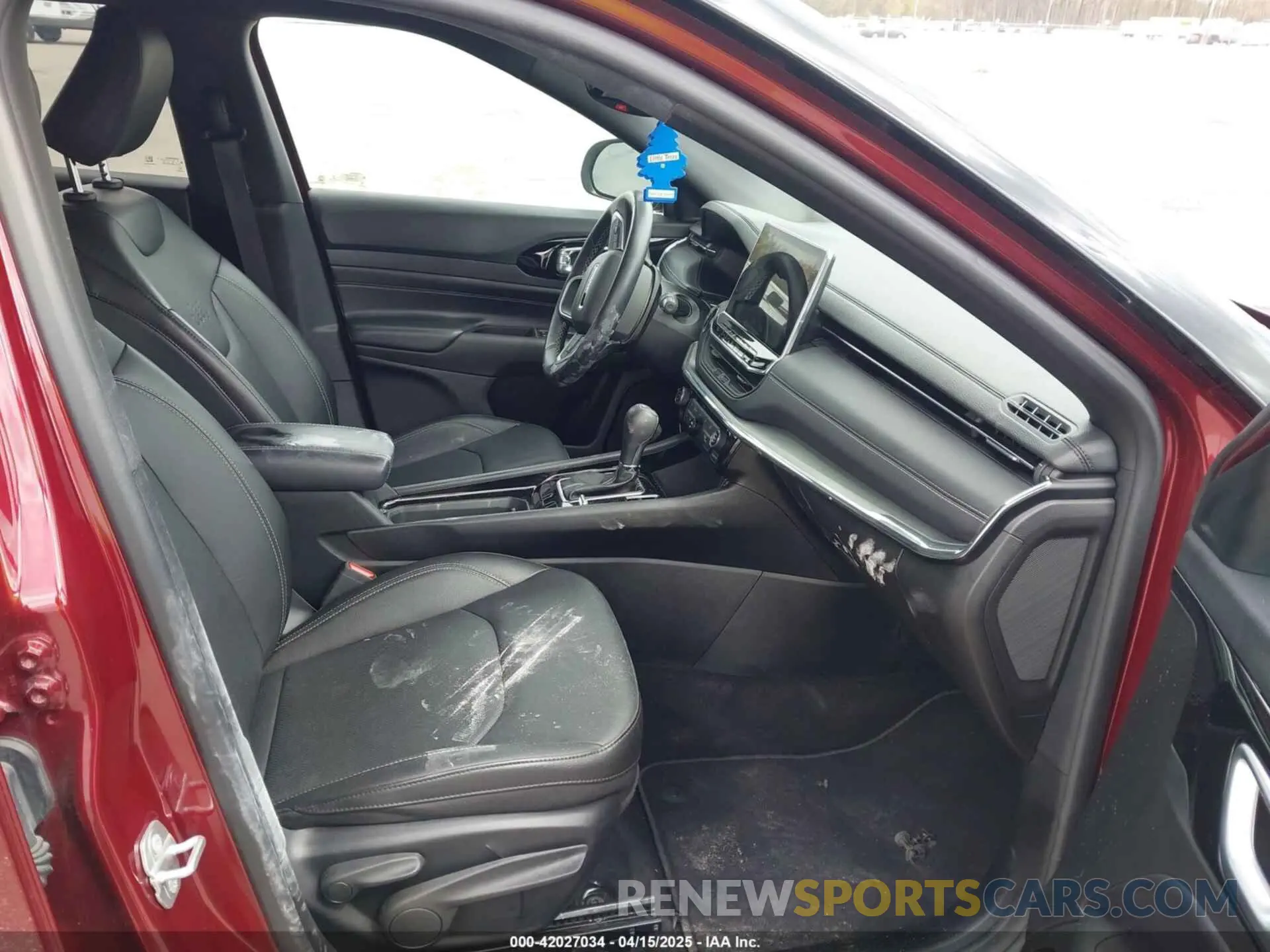 5 fotografías del automóvil dañado 3C4NJDCB7NT101666 JEEP COMPASS 2022