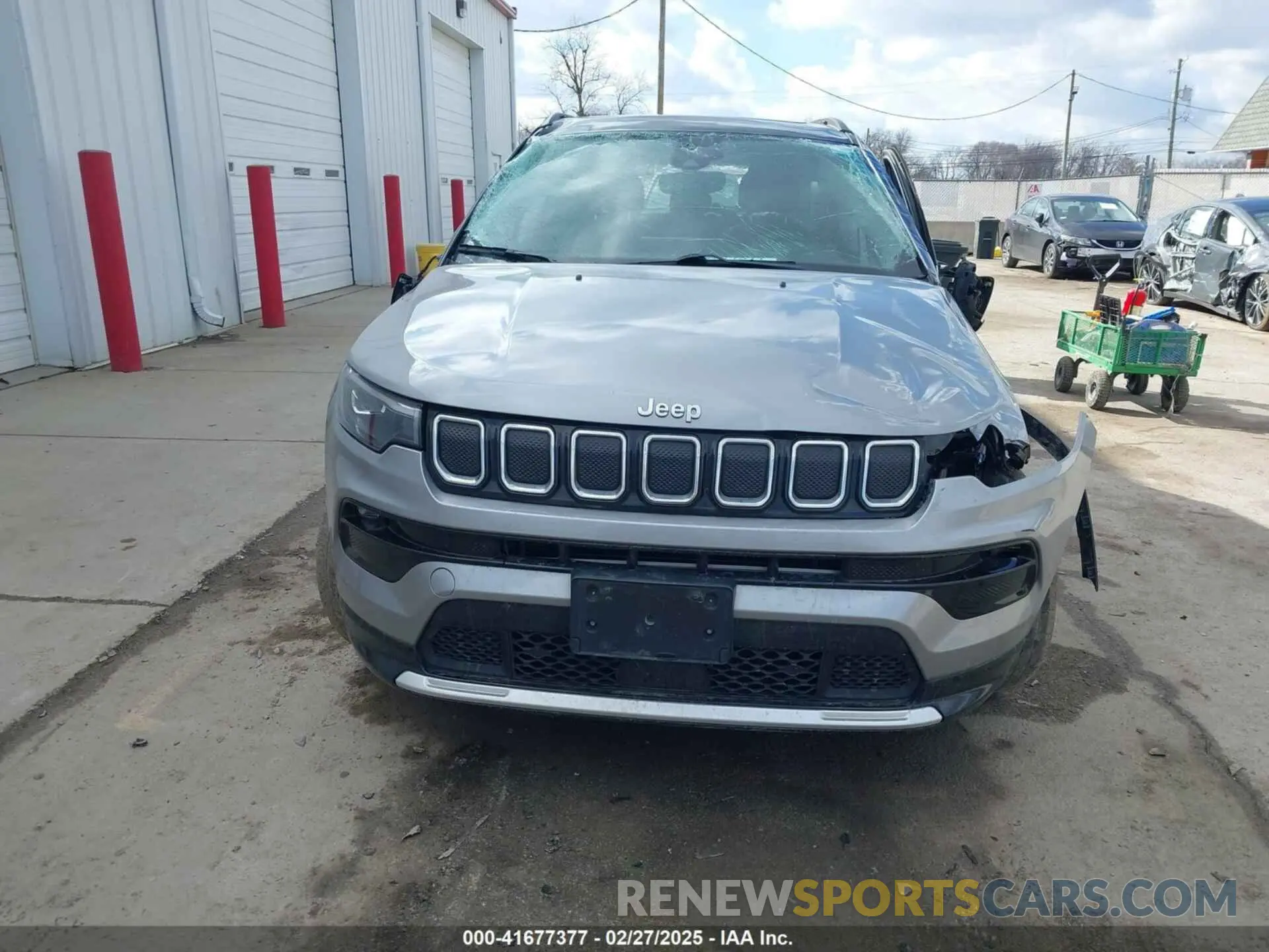 12 fotografías del automóvil dañado 3C4NJDCB8NT115480 JEEP COMPASS 2022