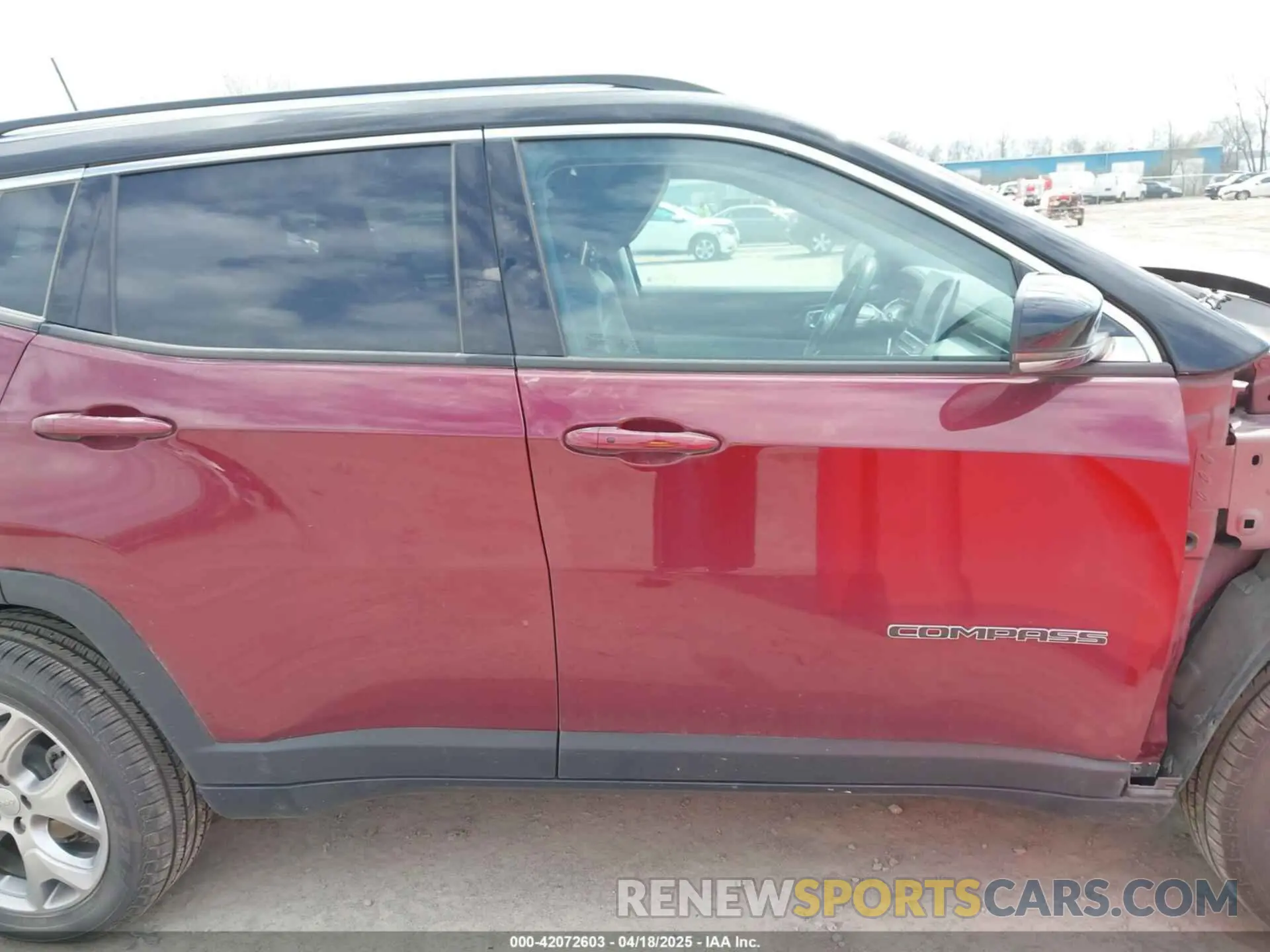 14 fotografías del automóvil dañado 3C4NJDCB8NT124275 JEEP COMPASS 2022