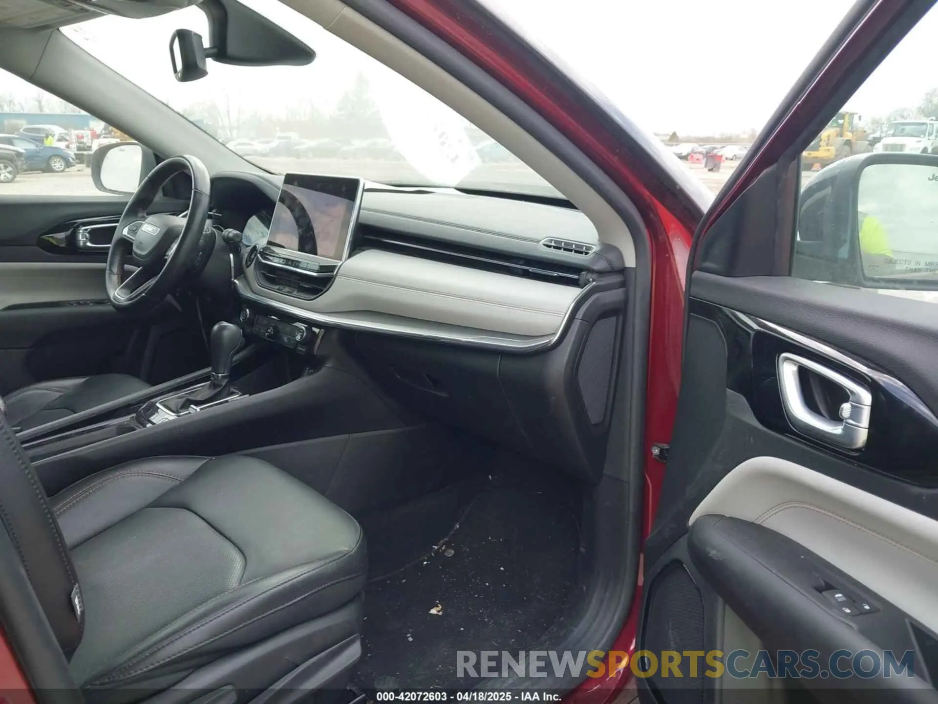 5 fotografías del automóvil dañado 3C4NJDCB8NT124275 JEEP COMPASS 2022