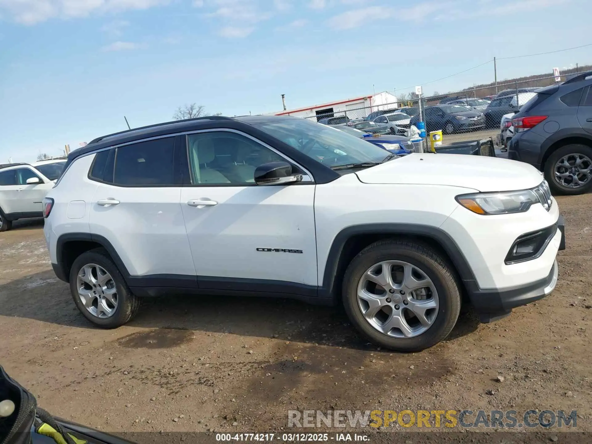 13 fotografías del automóvil dañado 3C4NJDCB9NT130392 JEEP COMPASS 2022