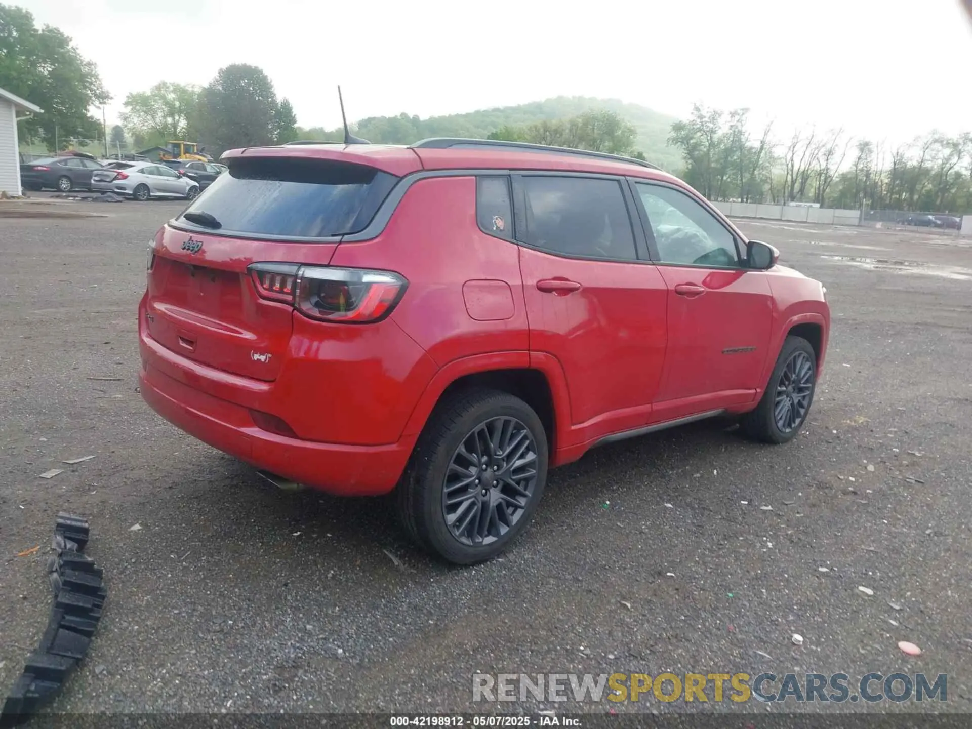 4 fotografías del automóvil dañado 3C4NJDCB9NT136225 JEEP COMPASS 2022