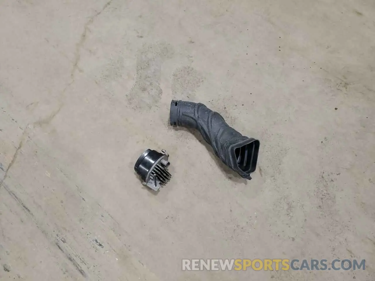 13 fotografías del automóvil dañado 3C4NJDCBXNT140459 JEEP COMPASS 2022