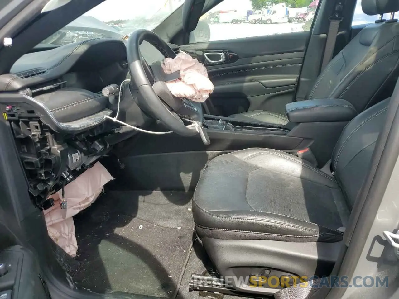 7 fotografías del automóvil dañado 3C4NJDCBXNT170044 JEEP COMPASS 2022