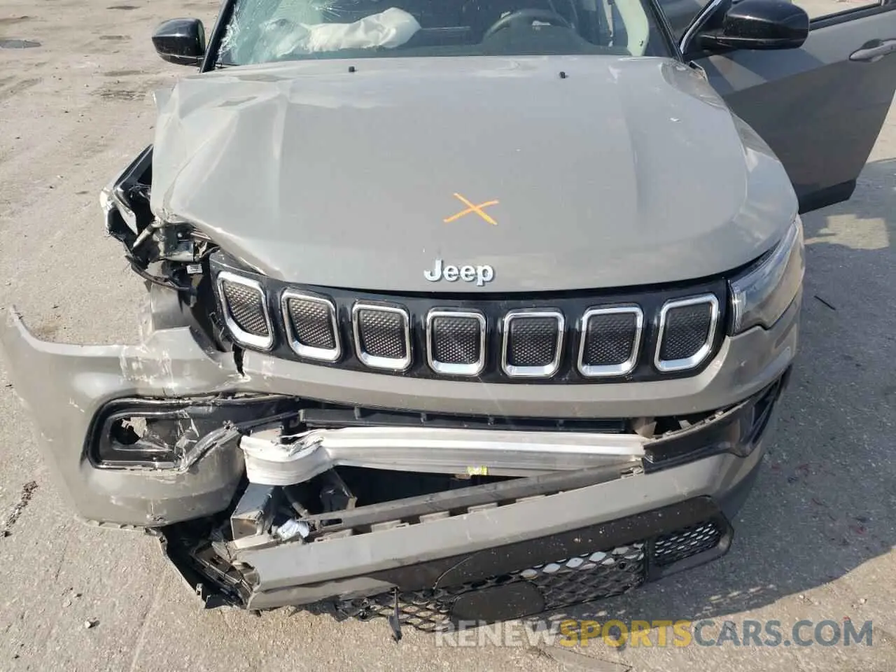 12 fotografías del automóvil dañado 3C4NJDCBXNT189290 JEEP COMPASS 2022