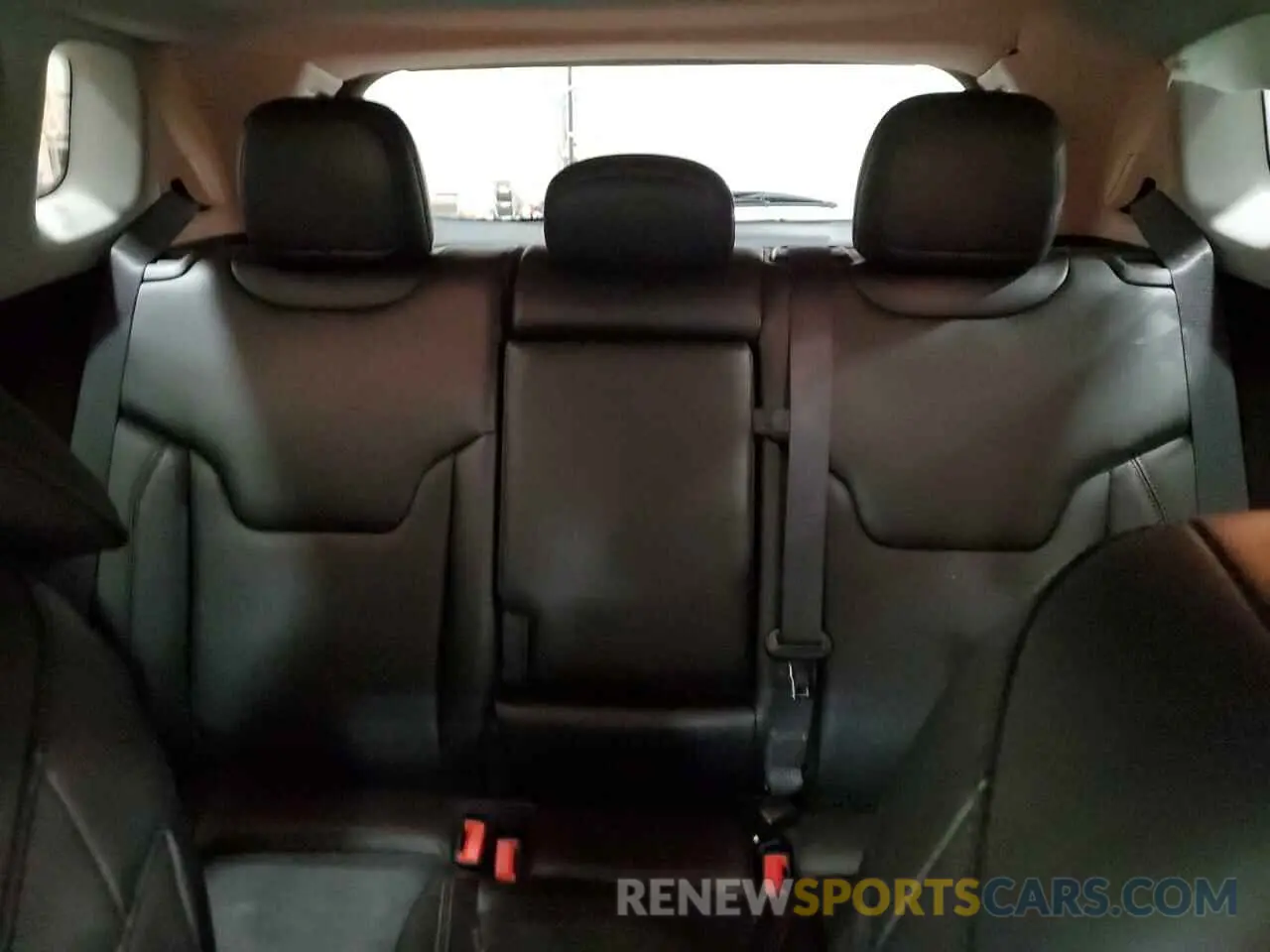 10 fotografías del automóvil dañado 3C4NJDDB2NT169579 JEEP COMPASS 2022