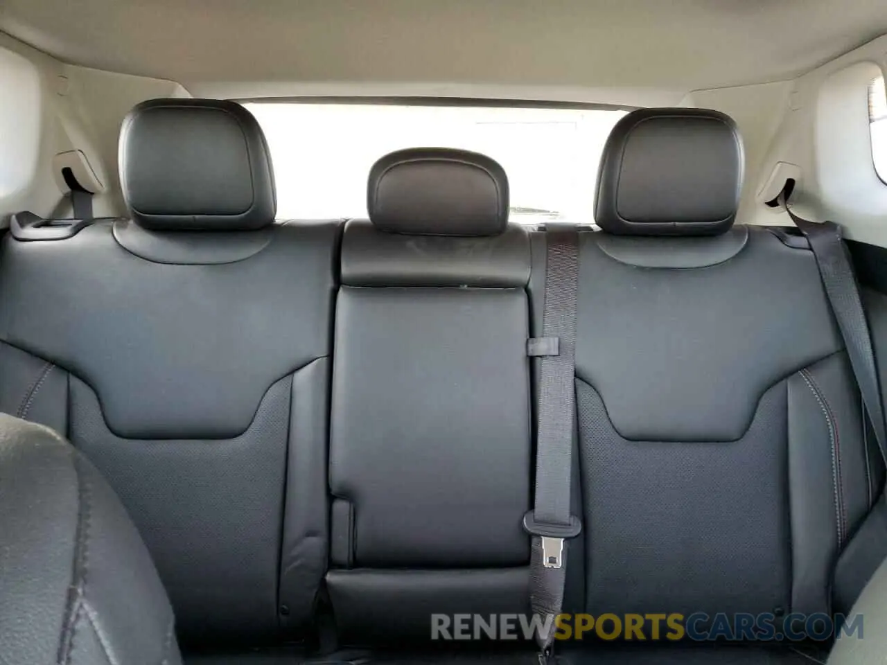 10 fotografías del automóvil dañado 3C4NJDDBXNT154487 JEEP COMPASS 2022