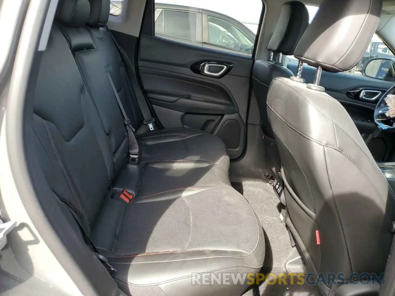 11 fotografías del automóvil dañado 3C4NJDDBXNT154487 JEEP COMPASS 2022