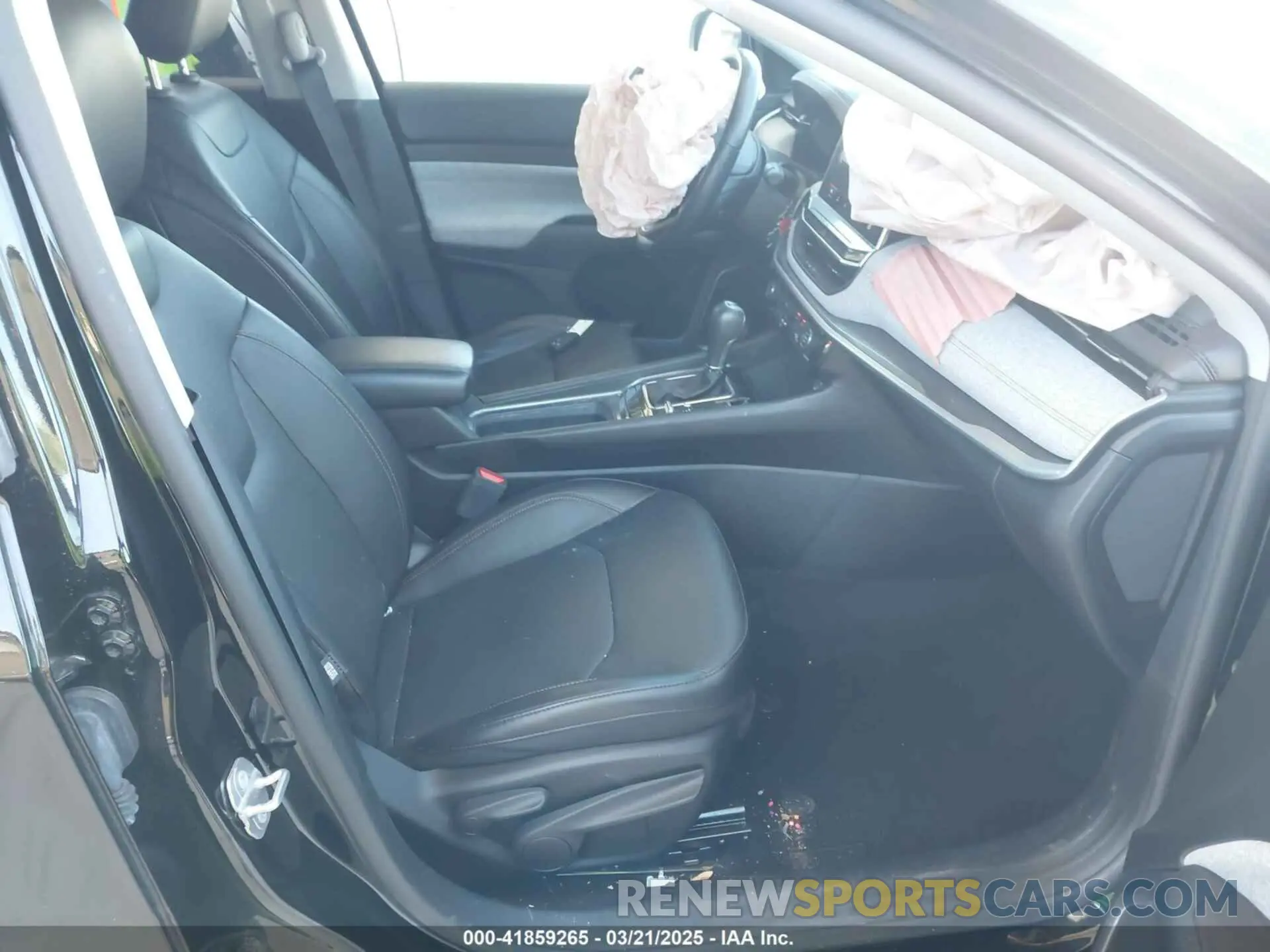 5 fotografías del automóvil dañado 3C4NJDFB8NT127866 JEEP COMPASS 2022