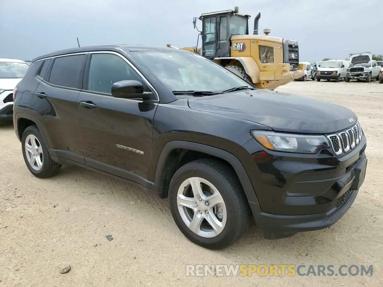 4 fotografías del automóvil dañado 3C4NJDANXPT509952 JEEP COMPASS 2023