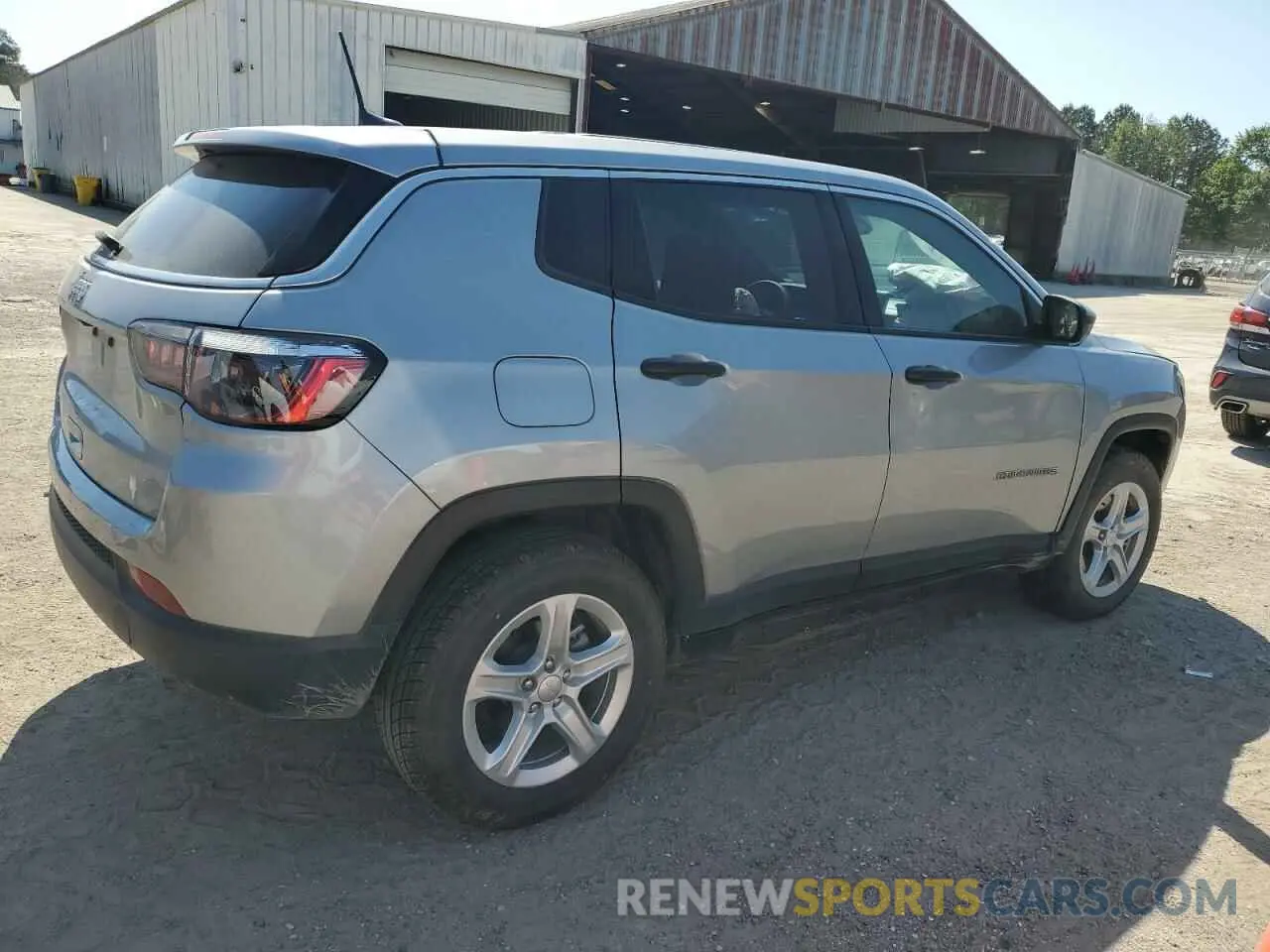 3 fotografías del automóvil dañado 3C4NJDANXPT536715 JEEP COMPASS 2023