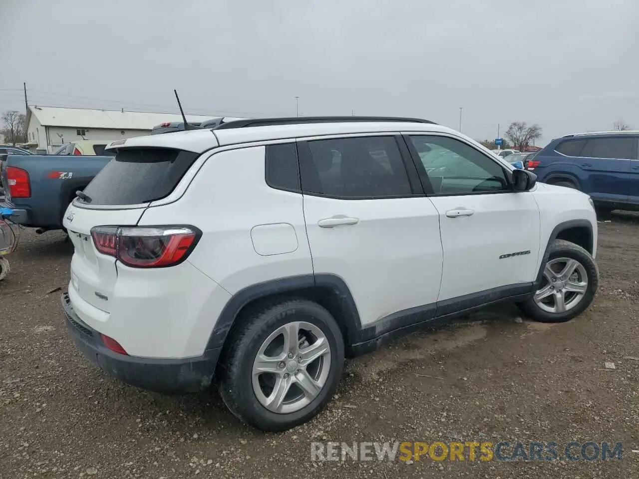3 fotografías del automóvil dañado 3C4NJDBN2PT552700 JEEP COMPASS 2023