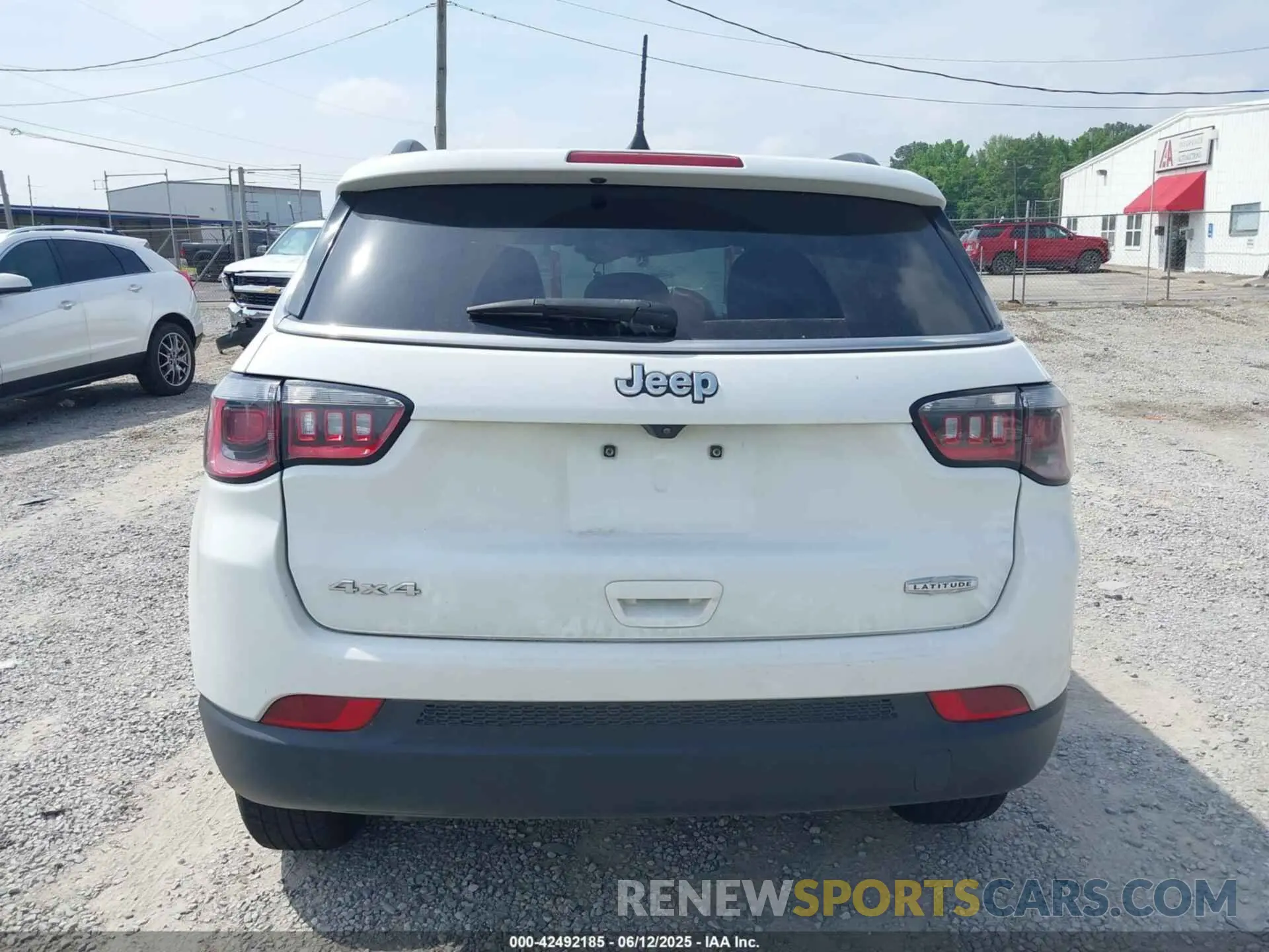 16 fotografías del automóvil dañado 3C4NJDBN2PT566984 JEEP COMPASS 2023
