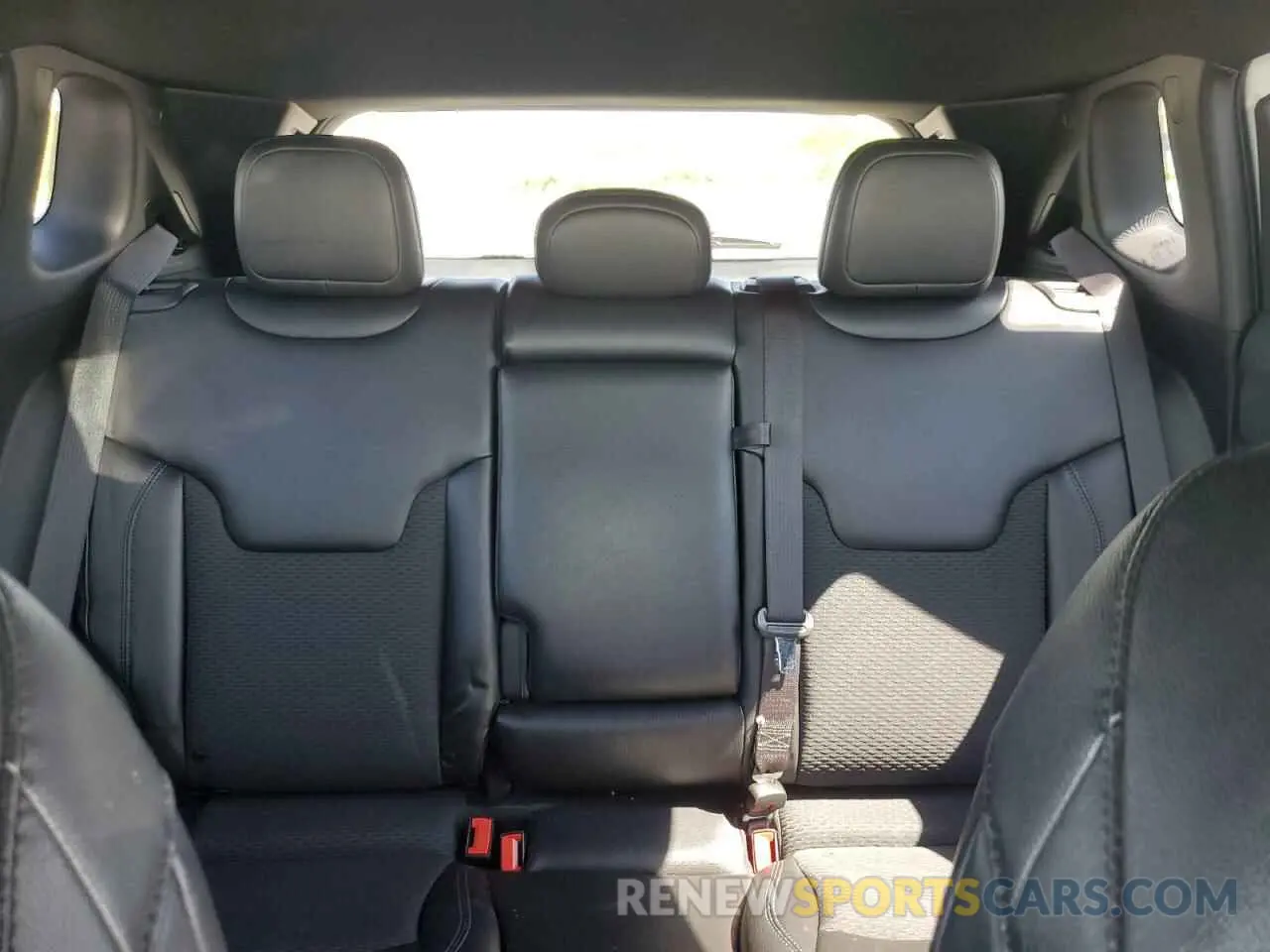10 fotografías del automóvil dañado 3C4NJDBN3PT552785 JEEP COMPASS 2023