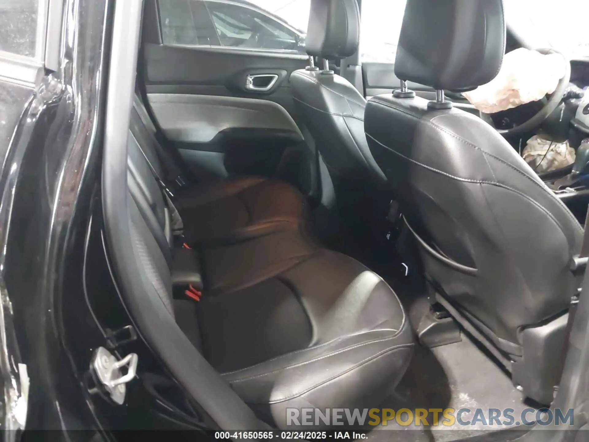 8 fotografías del automóvil dañado 3C4NJDBN4PT502817 JEEP COMPASS 2023