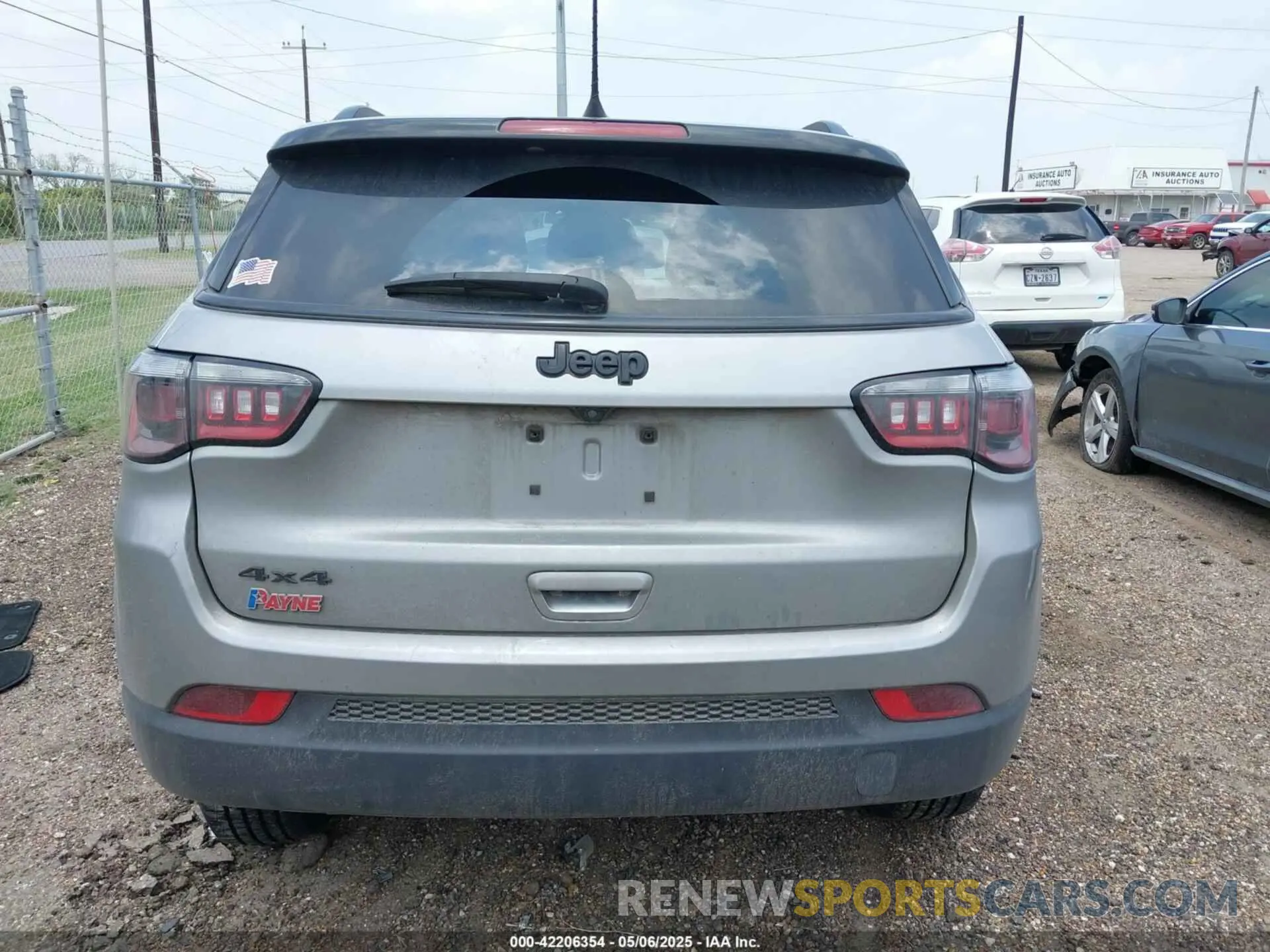 16 fotografías del automóvil dañado 3C4NJDBN5PT509999 JEEP COMPASS 2023