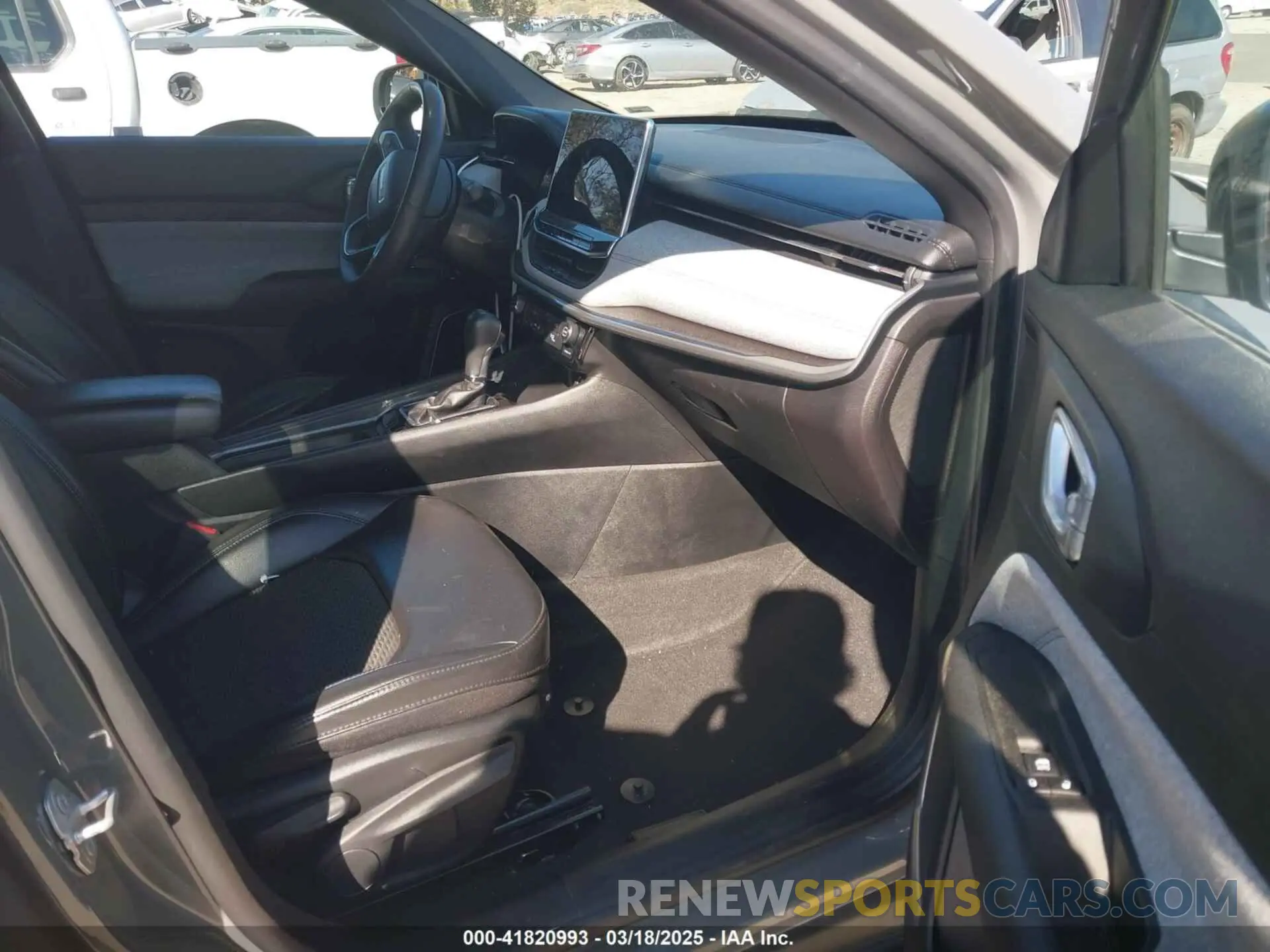 5 fotografías del automóvil dañado 3C4NJDBN5PT540444 JEEP COMPASS 2023