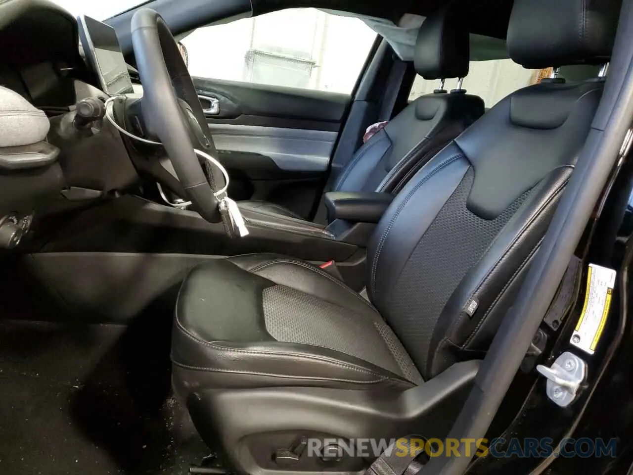 7 fotografías del automóvil dañado 3C4NJDBN6PT500602 JEEP COMPASS 2023