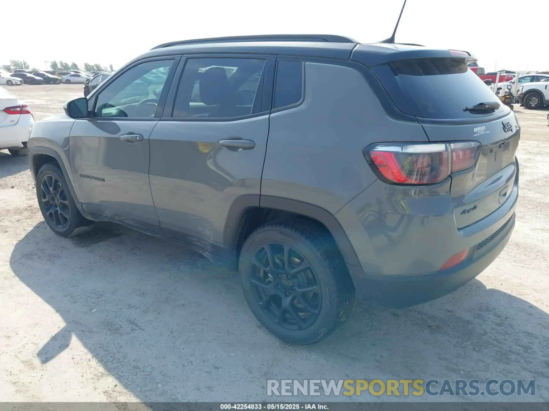 3 fotografías del automóvil dañado 3C4NJDBN6PT531767 JEEP COMPASS 2023