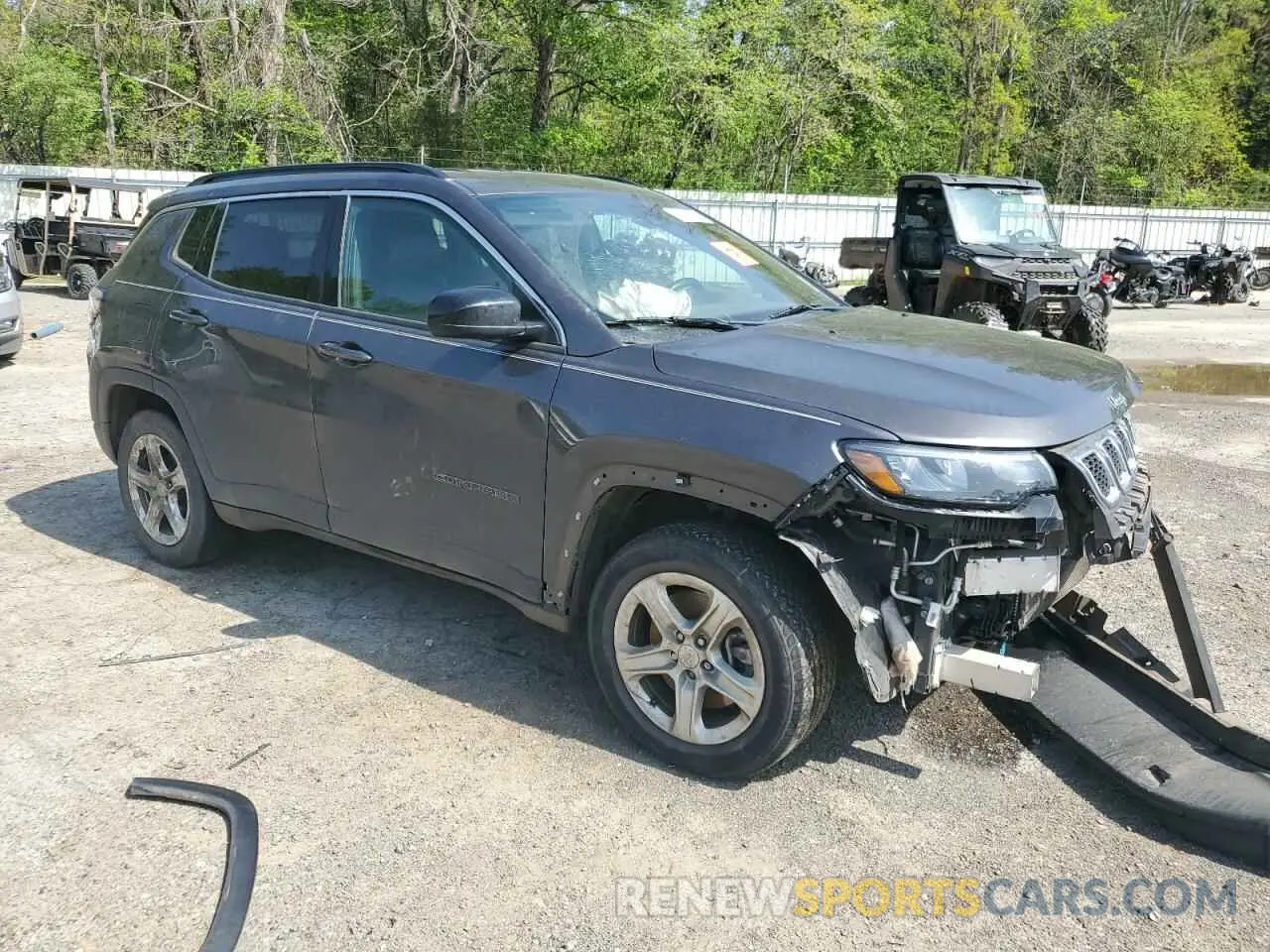 4 fotografías del automóvil dañado 3C4NJDBNXPT519279 JEEP COMPASS 2023