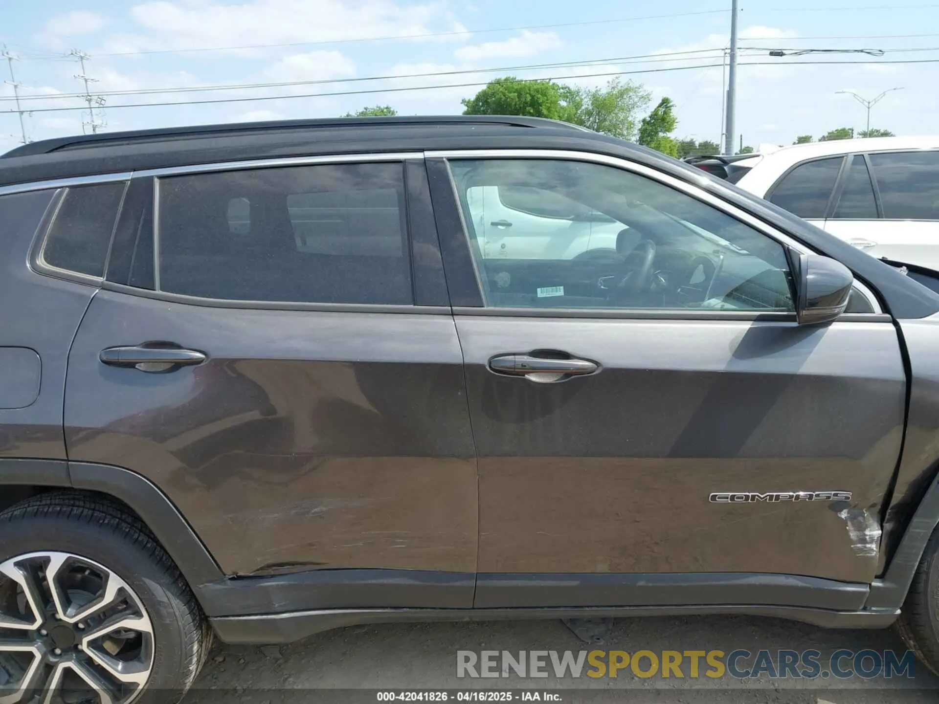 13 fotografías del automóvil dañado 3C4NJDCN0PT522688 JEEP COMPASS 2023