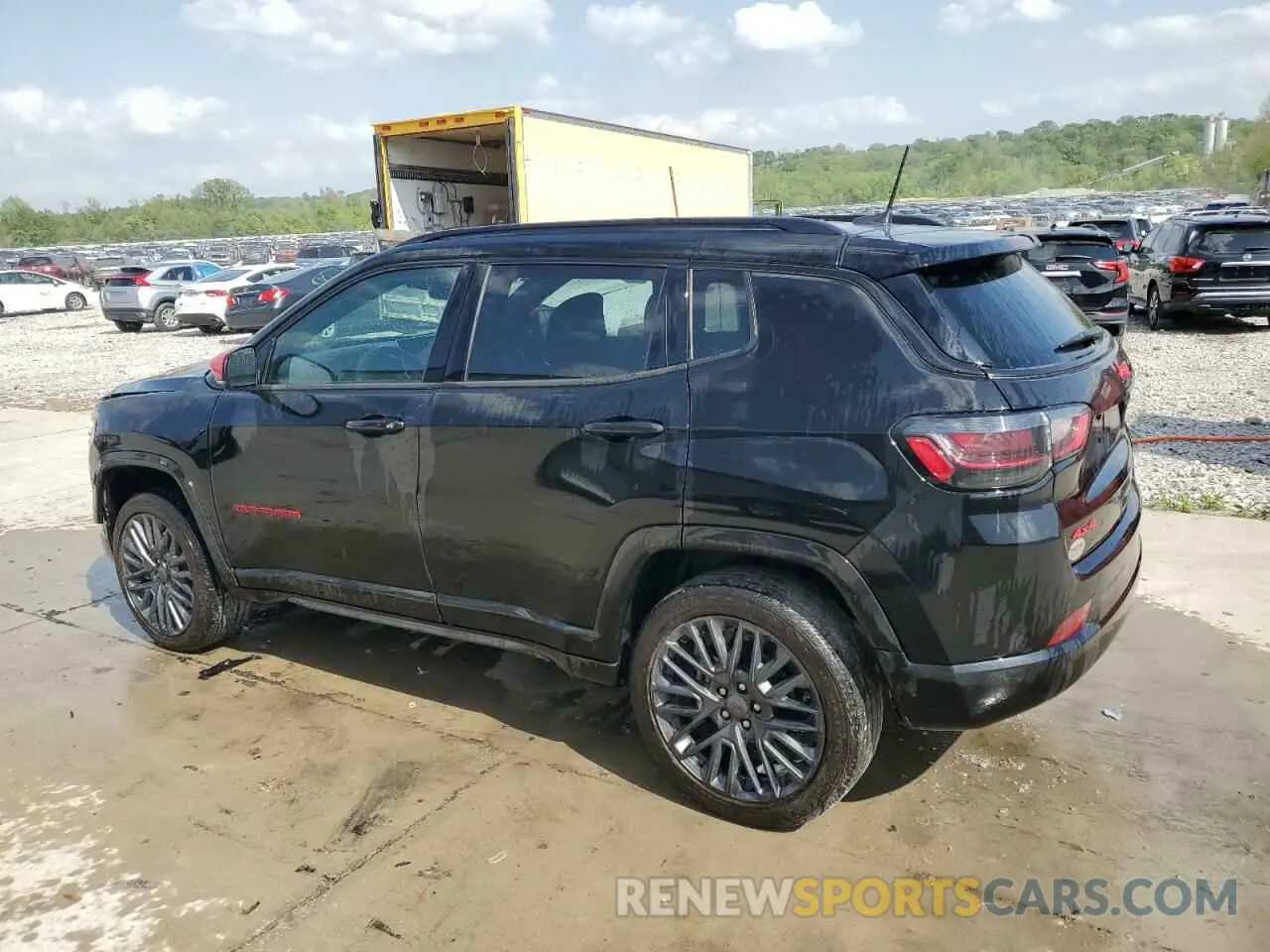 2 fotografías del automóvil dañado 3C4NJDCN7PT500686 JEEP COMPASS 2023