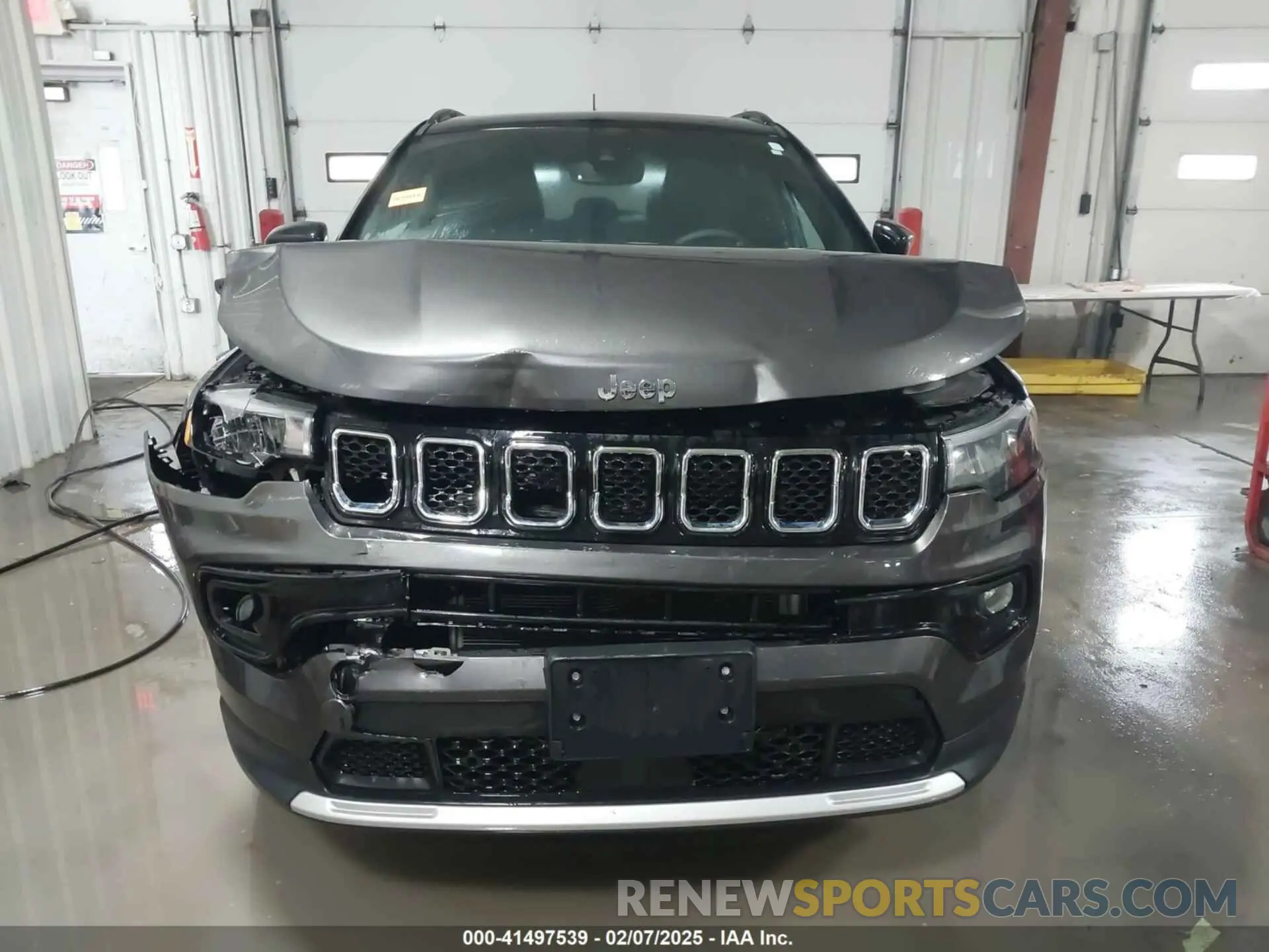 12 fotografías del automóvil dañado 3C4NJDCN7PT523935 JEEP COMPASS 2023