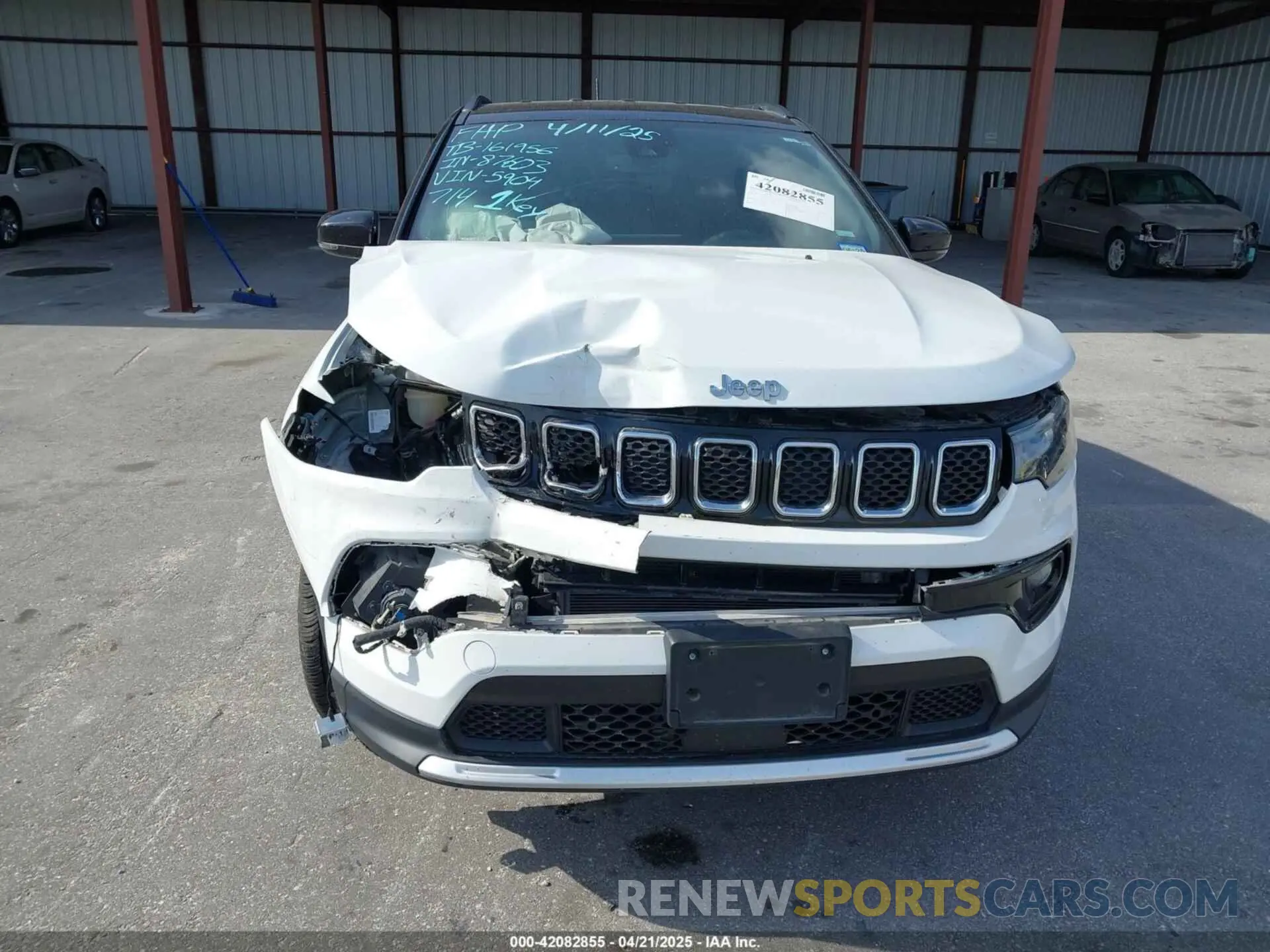 17 fotografías del automóvil dañado 3C4NJDCN8PT565904 JEEP COMPASS 2023