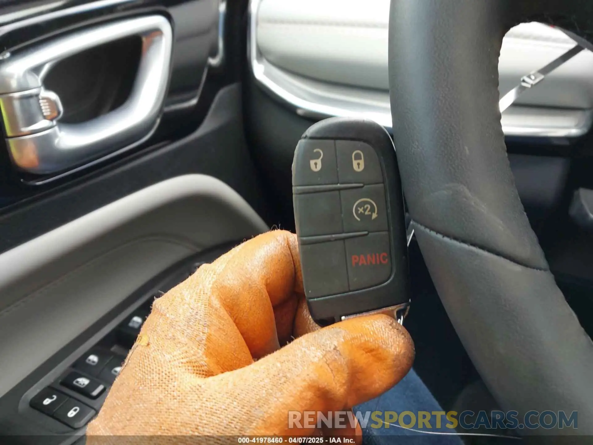 11 fotografías del automóvil dañado 3C4NJDCN9PT519336 JEEP COMPASS 2023