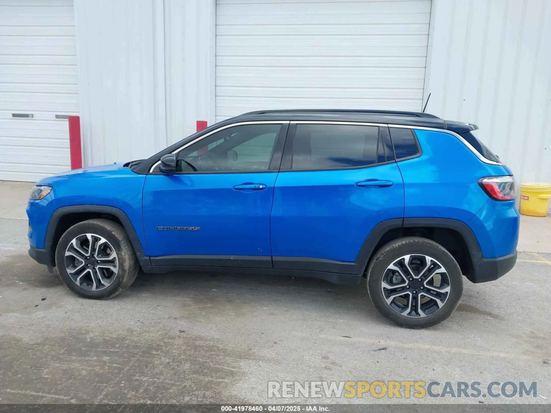 14 fotografías del automóvil dañado 3C4NJDCN9PT519336 JEEP COMPASS 2023