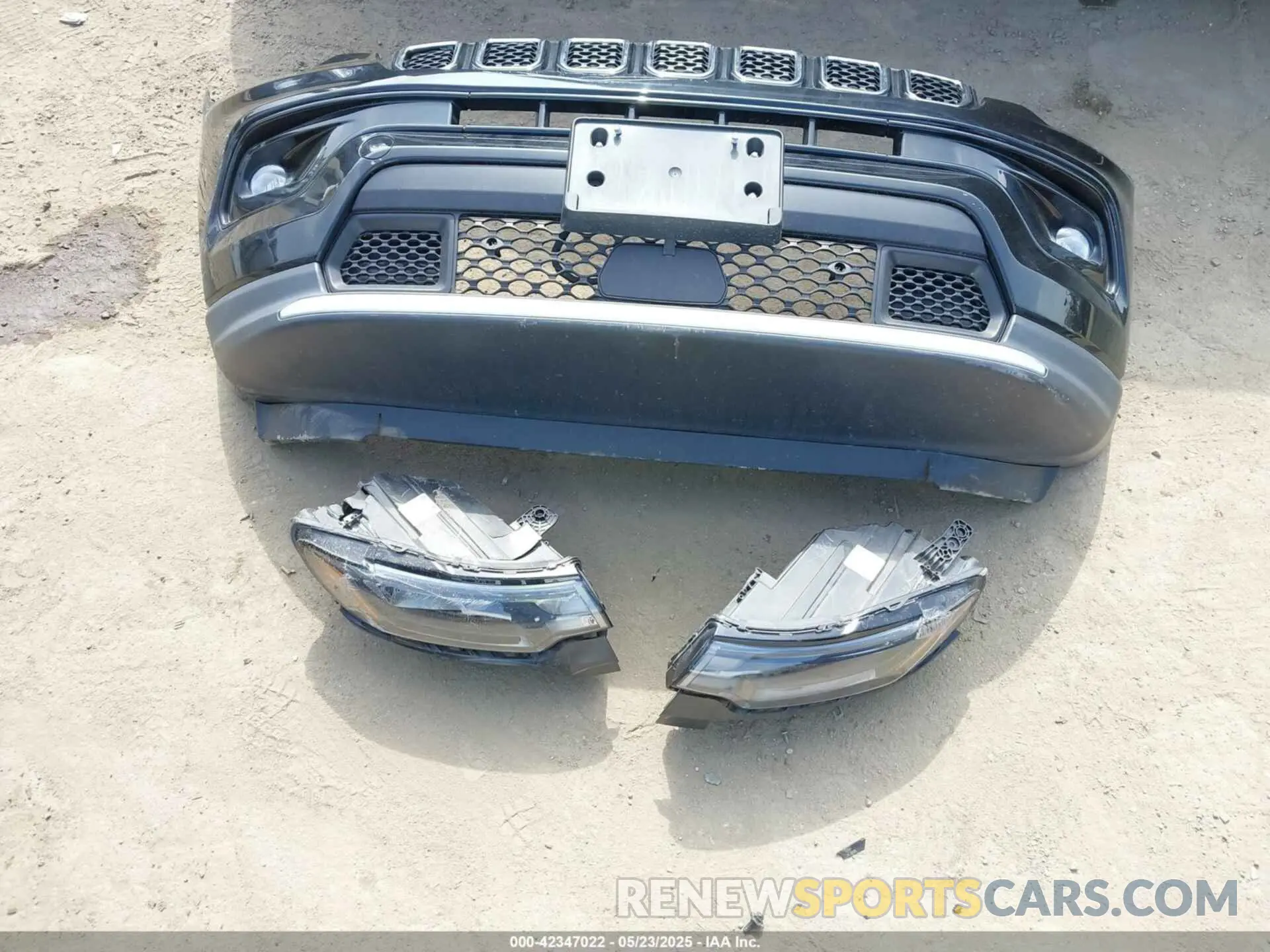 12 fotografías del automóvil dañado 3C4NJDCN9PT539652 JEEP COMPASS 2023