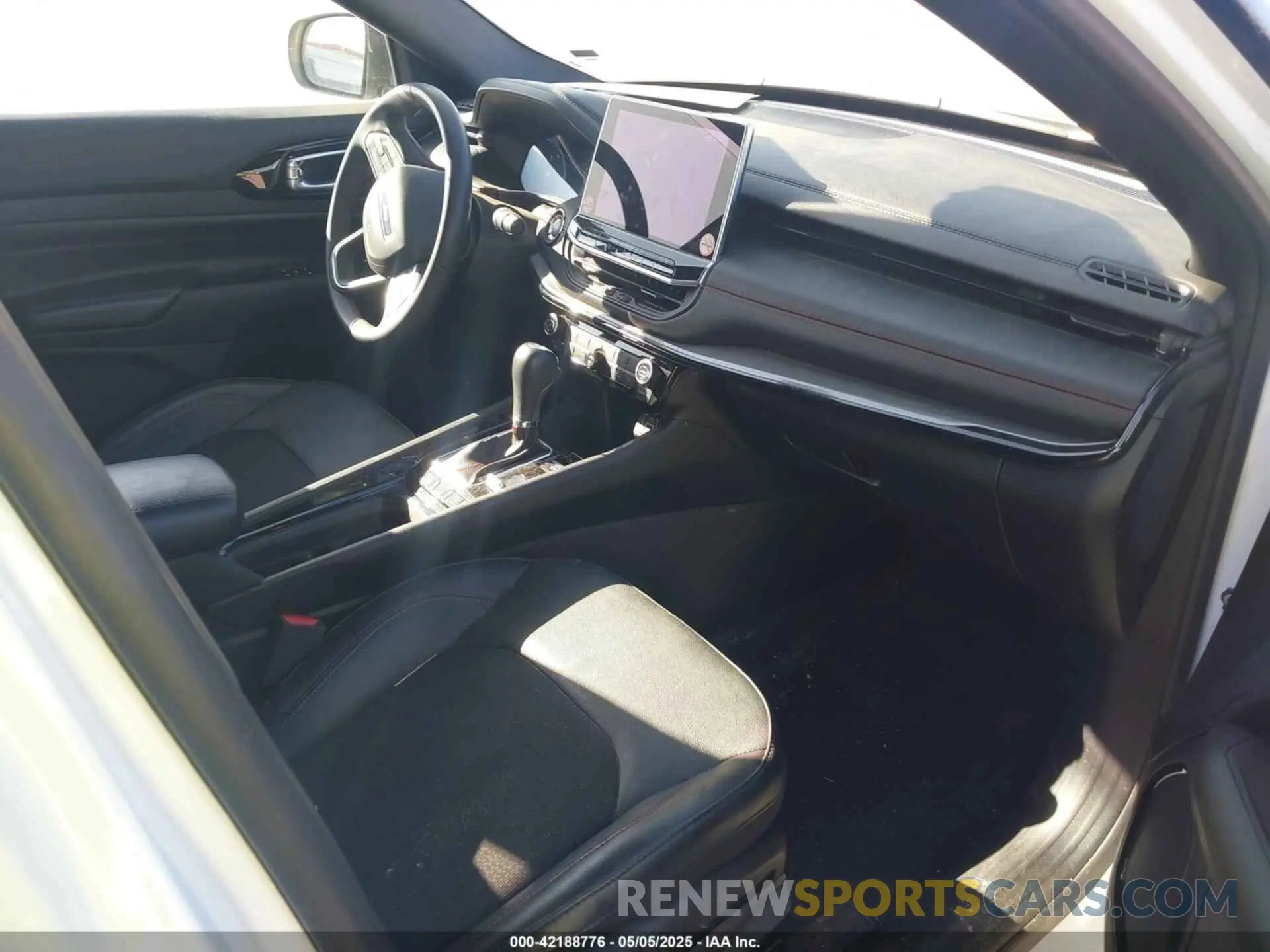 5 fotografías del automóvil dañado 3C4NJDDN0PT566656 JEEP COMPASS 2023