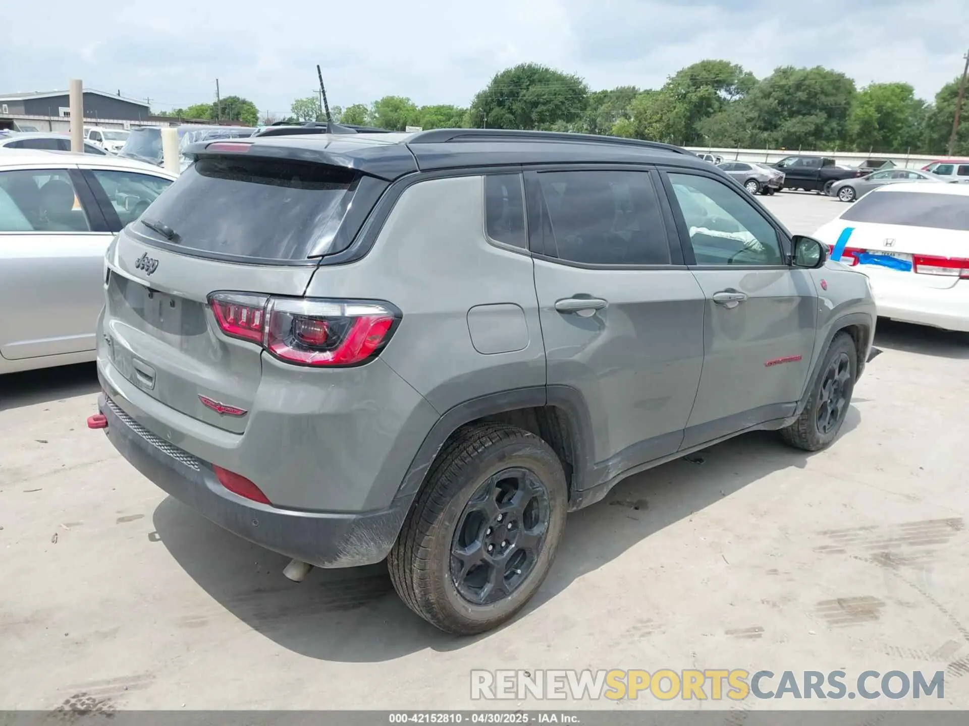 4 fotografías del automóvil dañado 3C4NJDDN1PT556640 JEEP COMPASS 2023