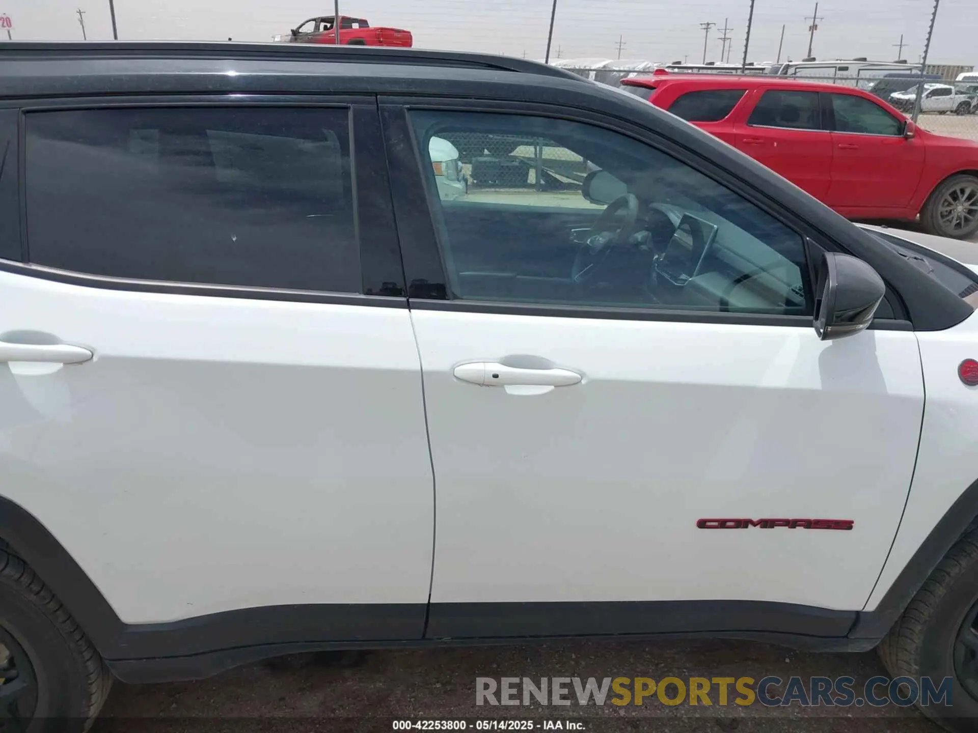 13 fotografías del automóvil dañado 3C4NJDDN3PT544408 JEEP COMPASS 2023