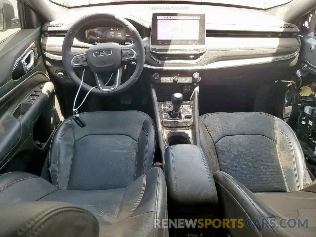 8 fotografías del automóvil dañado 3C4NJDDN6PT540840 JEEP COMPASS 2023