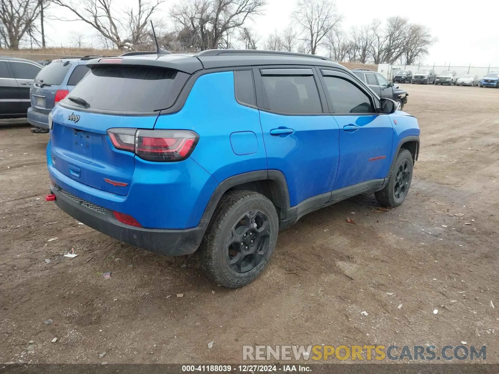 4 fotografías del automóvil dañado 3C4NJDDN8PT551998 JEEP COMPASS 2023