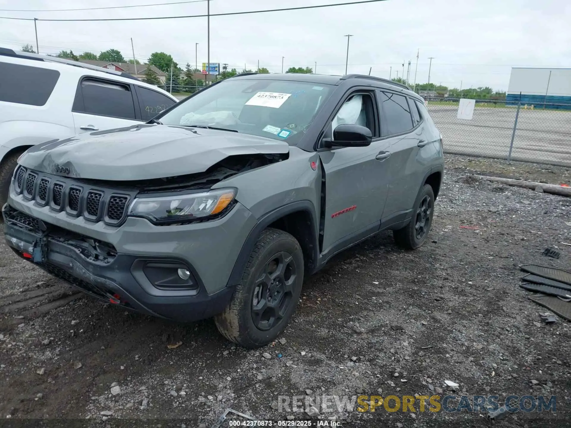 2 fotografías del automóvil dañado 3C4NJDDNXPT562694 JEEP COMPASS 2023