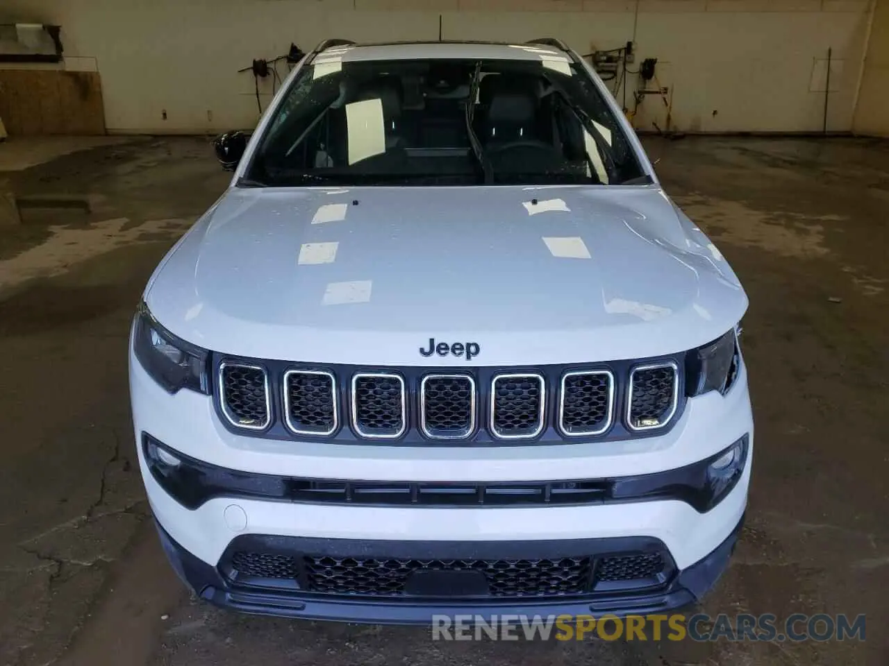 5 fotografías del automóvil dañado 3C4NJDFN0PT559414 JEEP COMPASS 2023