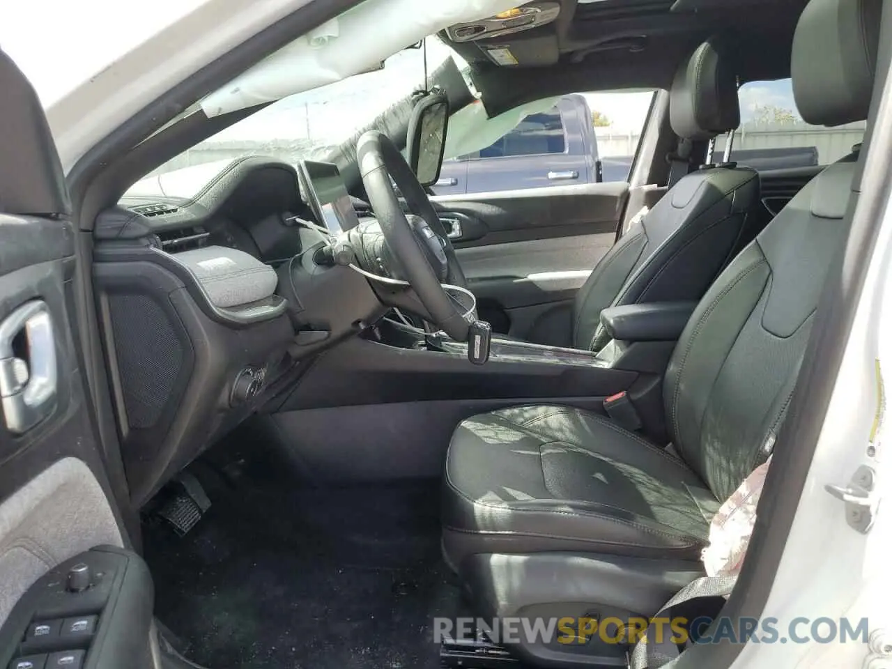 7 fotografías del automóvil dañado 3C4NJDFN3PT517934 JEEP COMPASS 2023