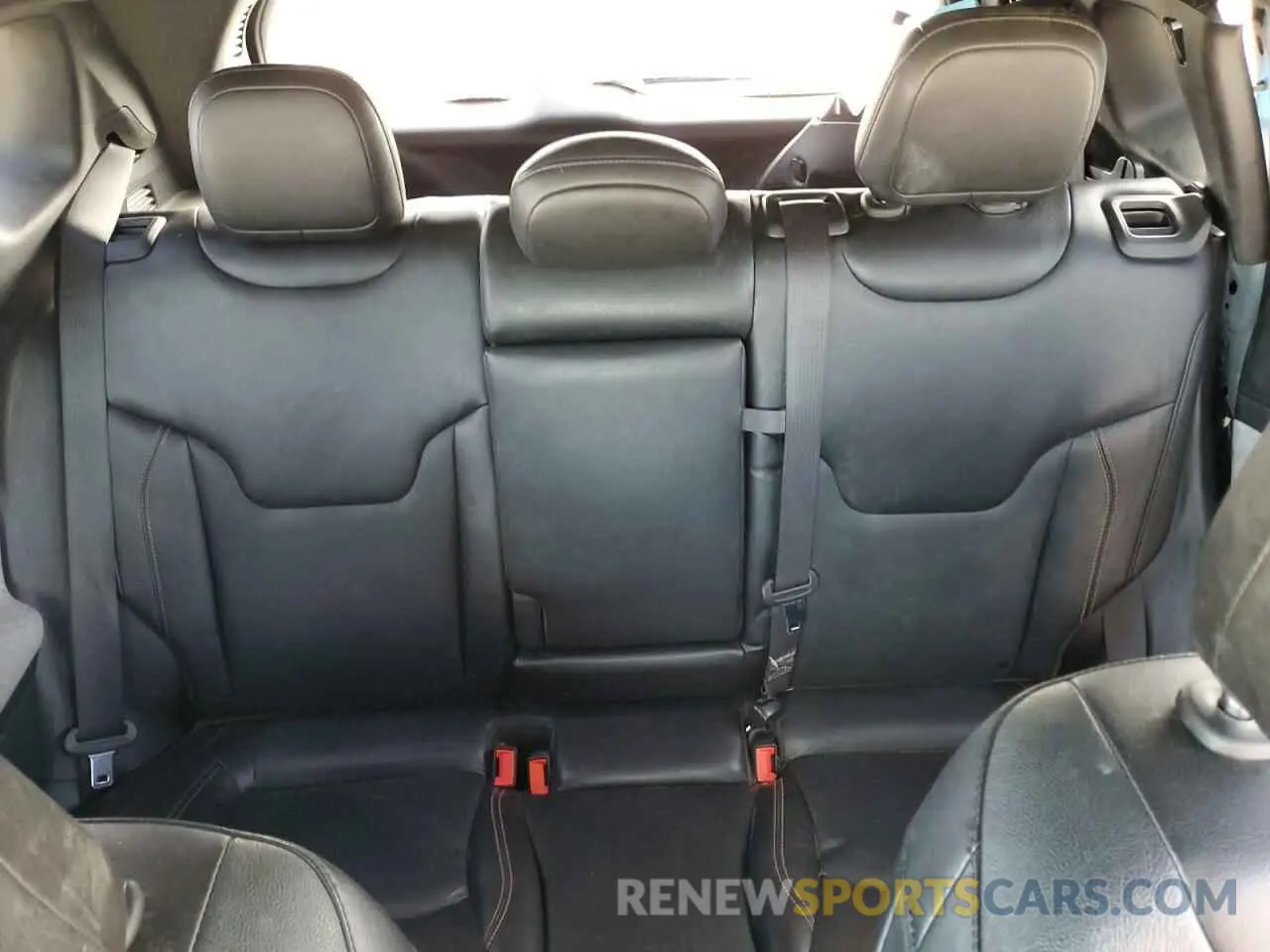 10 fotografías del automóvil dañado 3C4NJDFN6PT513828 JEEP COMPASS 2023
