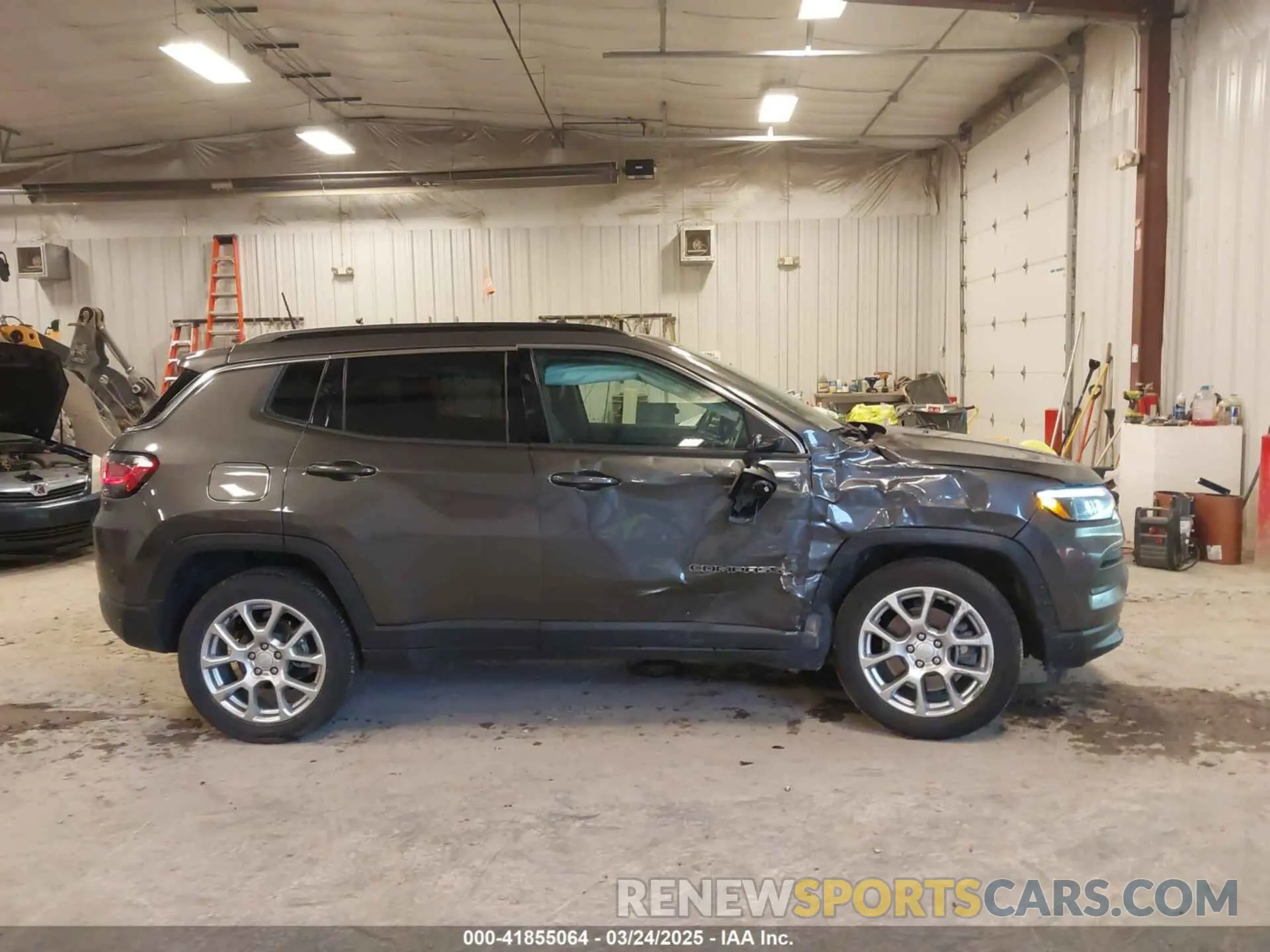 13 fotografías del automóvil dañado 3C4NJDFN7PT501476 JEEP COMPASS 2023