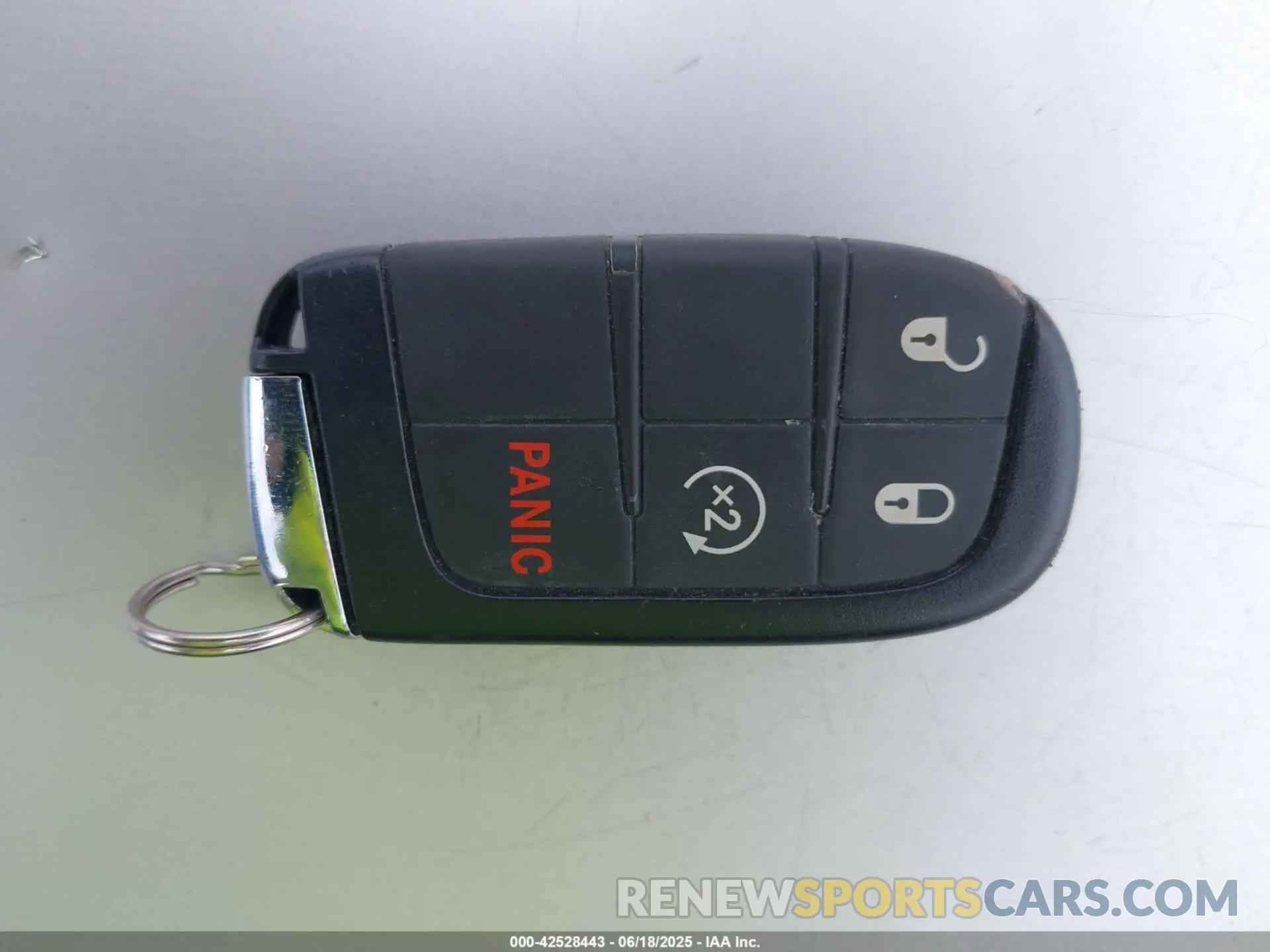 11 fotografías del automóvil dañado 3C4NJDFN8PT546846 JEEP COMPASS 2023