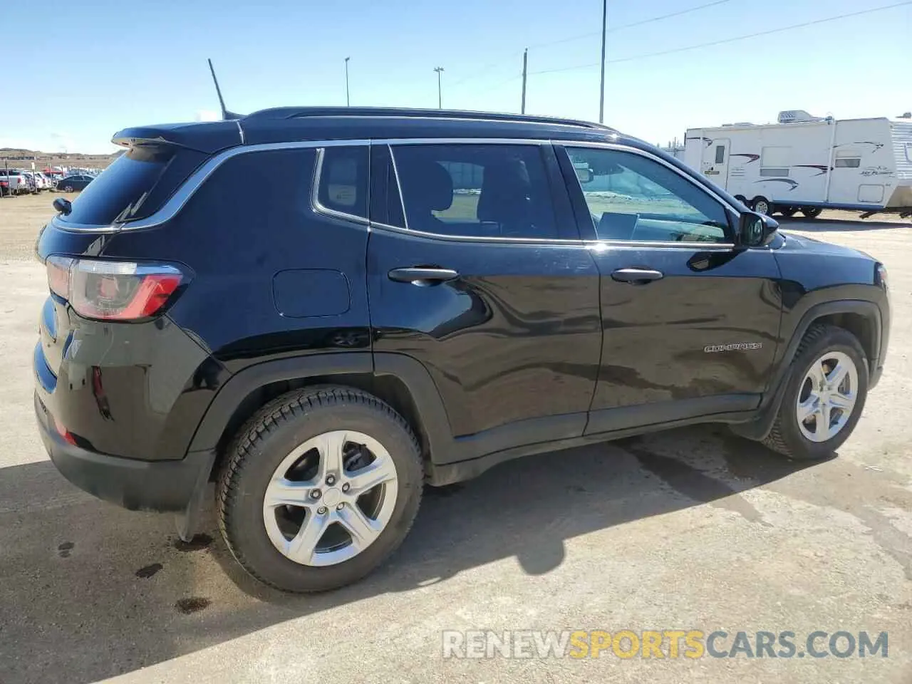 3 fotografías del automóvil dañado 3C4NJDAN1RT594604 JEEP COMPASS 2024