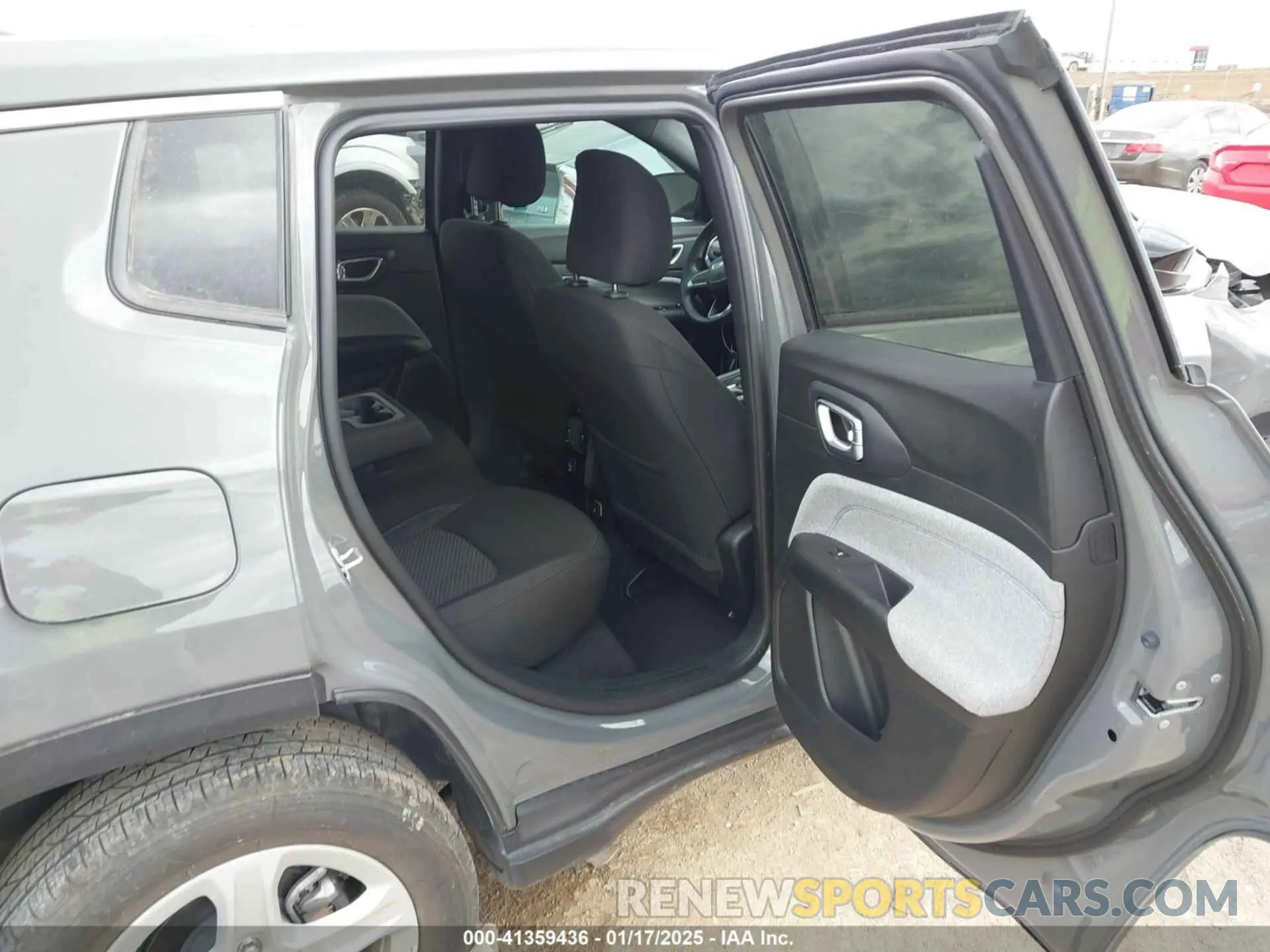 8 fotografías del automóvil dañado 3C4NJDANXRT583844 JEEP COMPASS 2024