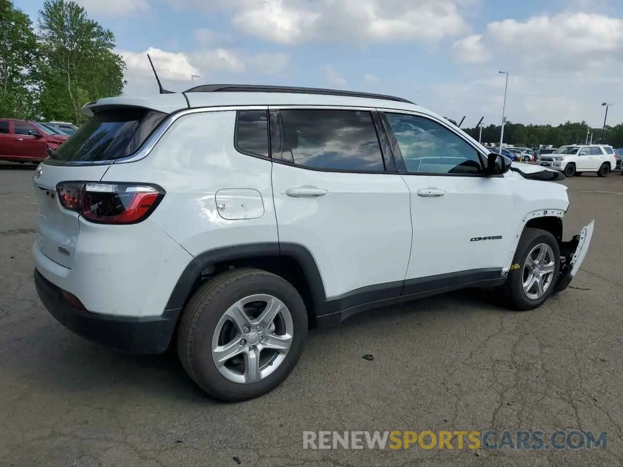3 fotografías del automóvil dañado 3C4NJDBN0RT604912 JEEP COMPASS 2024